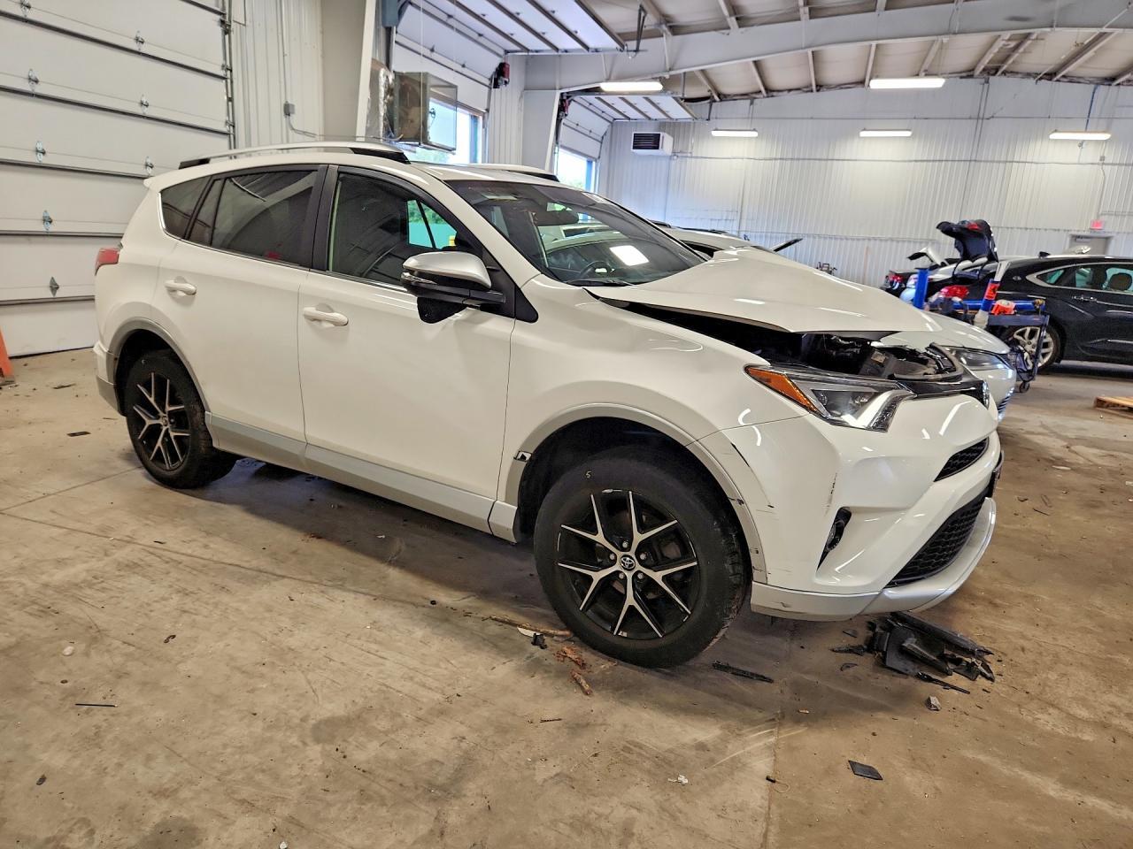 2016 Toyota RAV4, SE