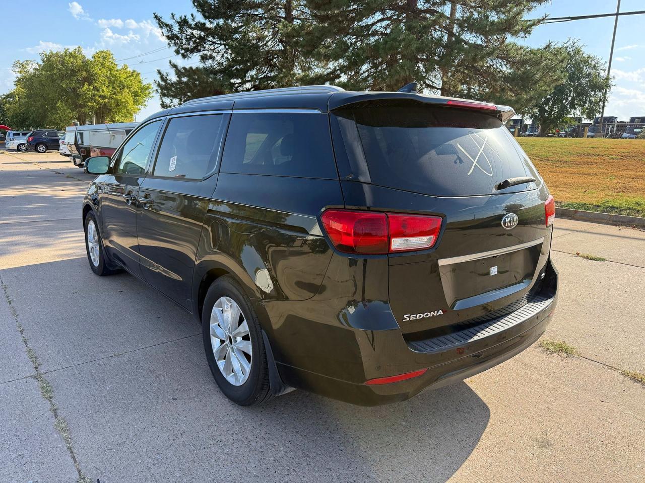 2015 KIA Sedona, EX