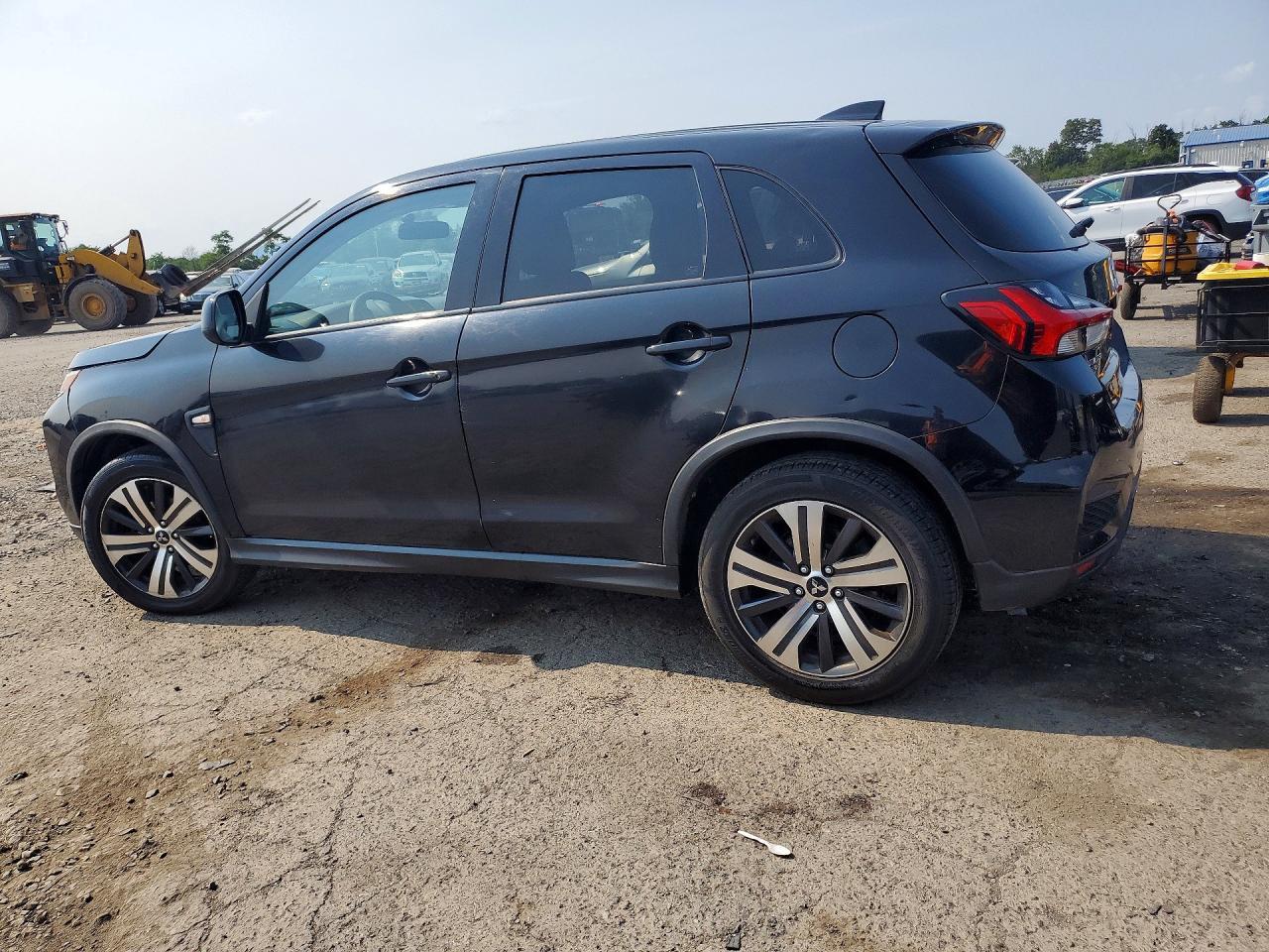 2020 Mitsubishi Outlander, ES