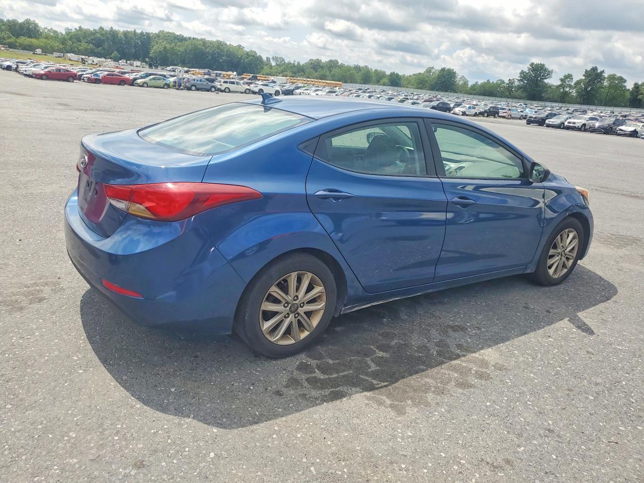 2015 Hyundai Elantra, SE