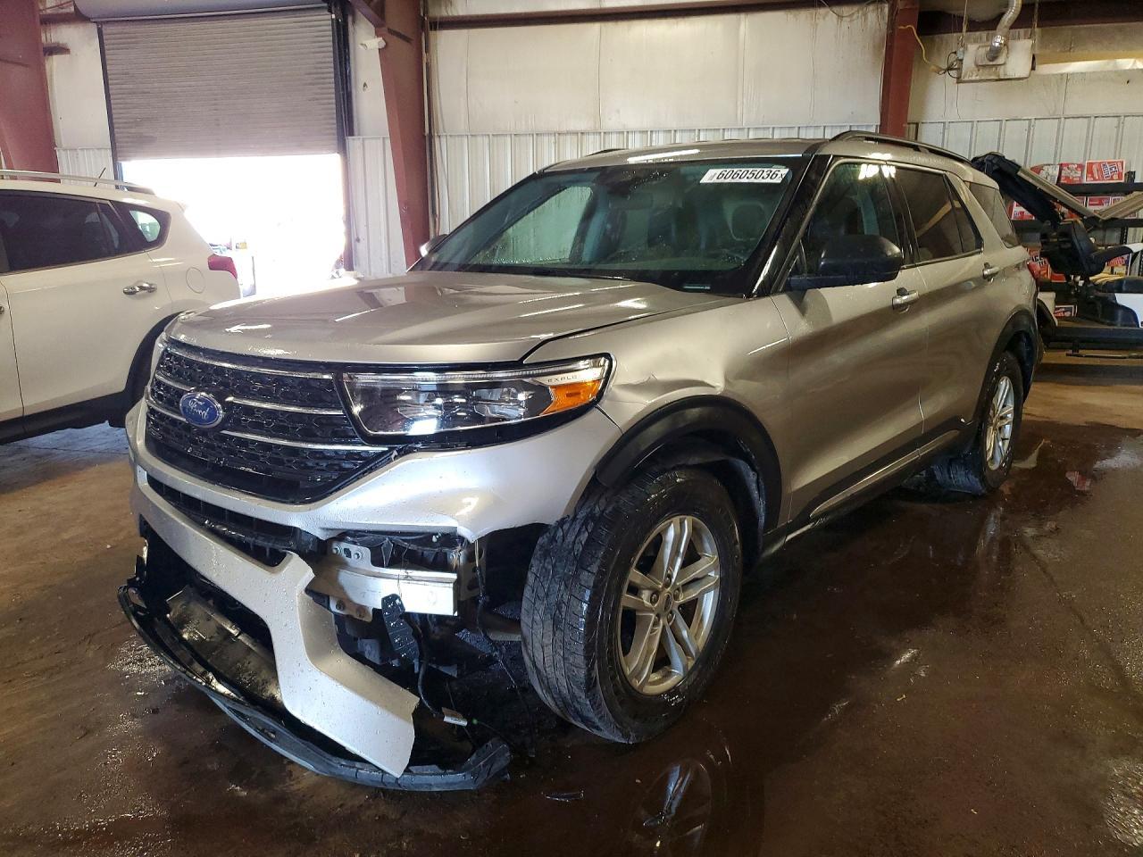 2021 Ford Explorer, Xlt