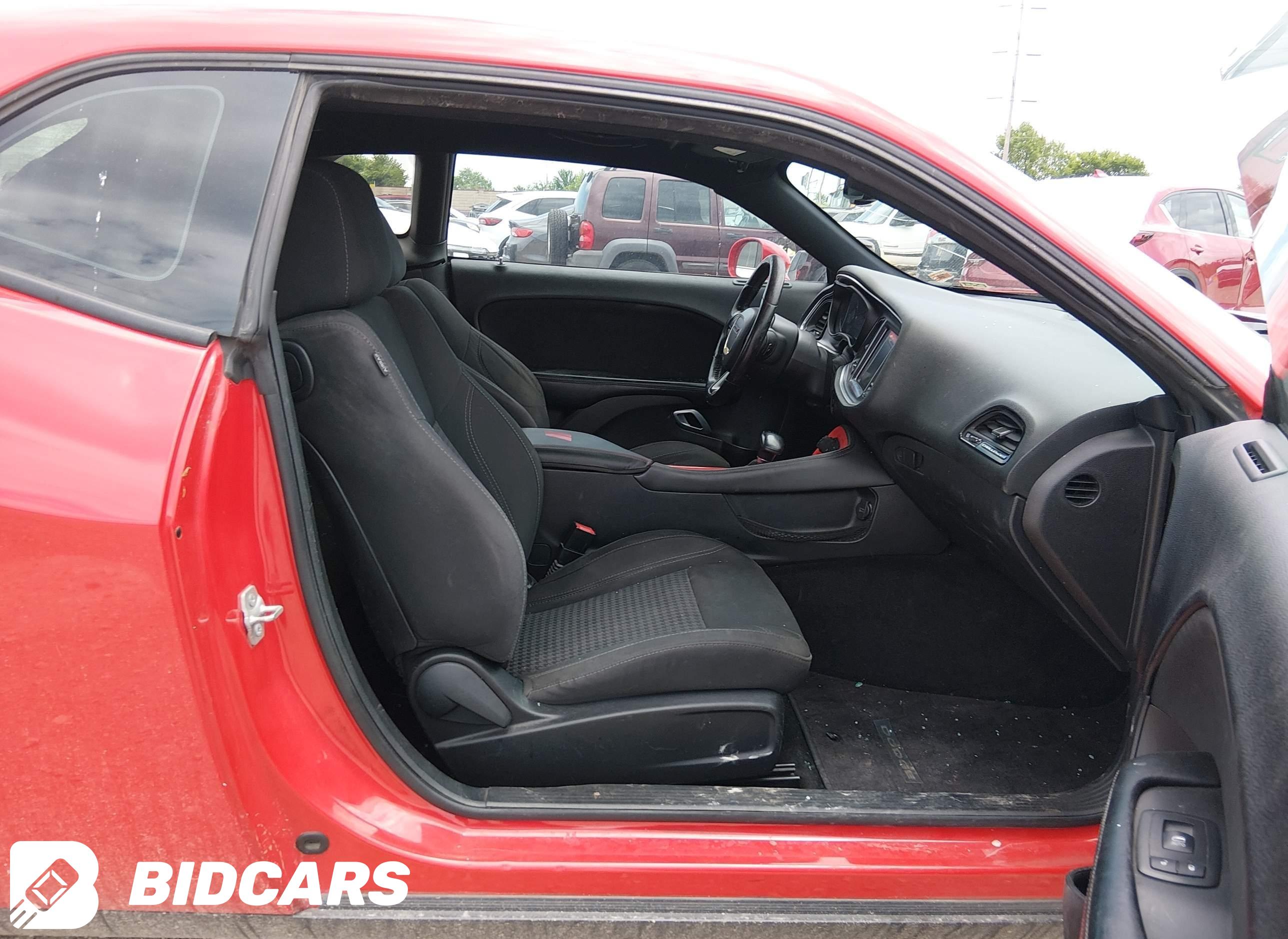 2016 Dodge Challenger, Sxt