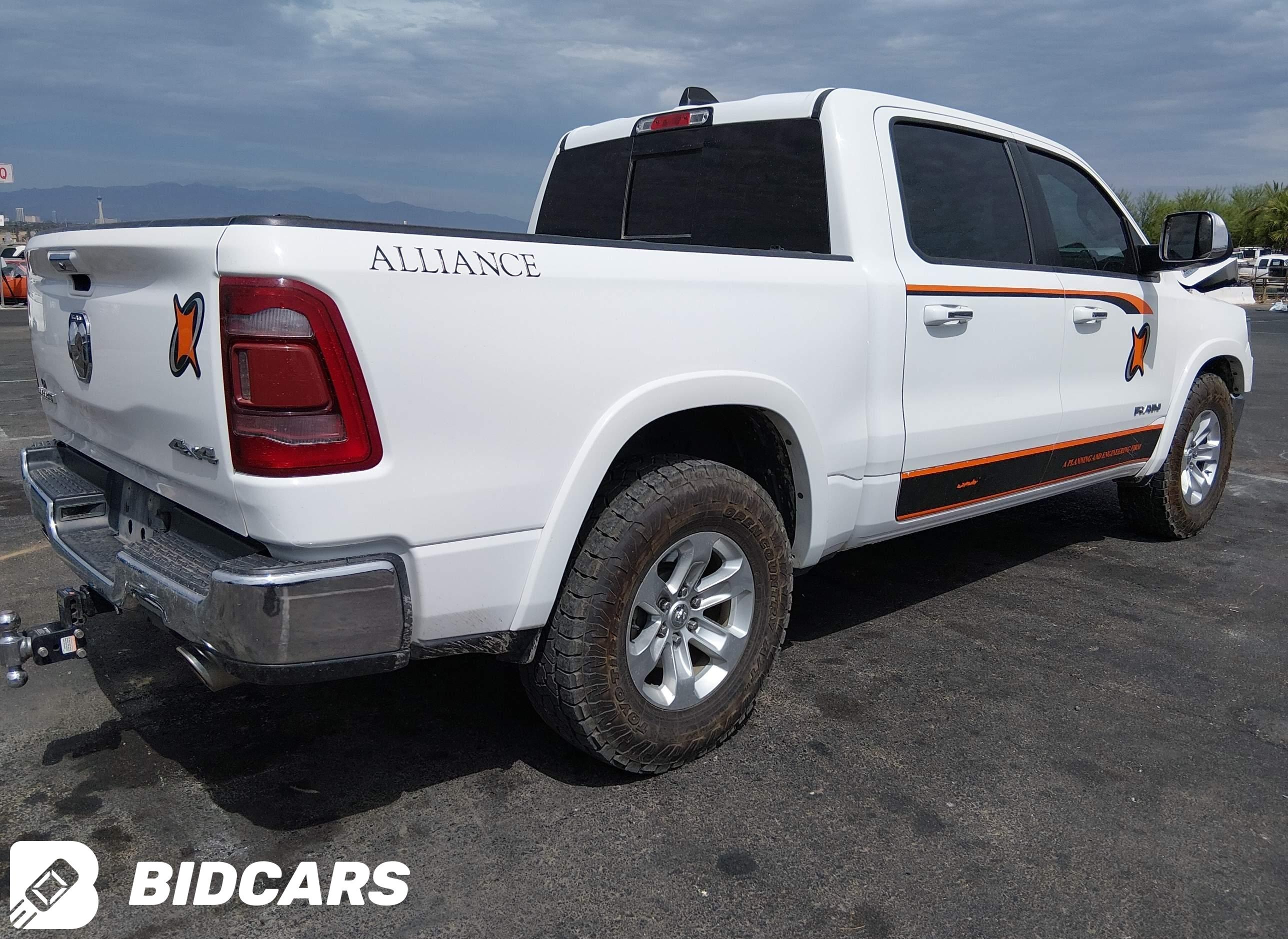 2021 RAM 1500, Laramie  4X4 5...