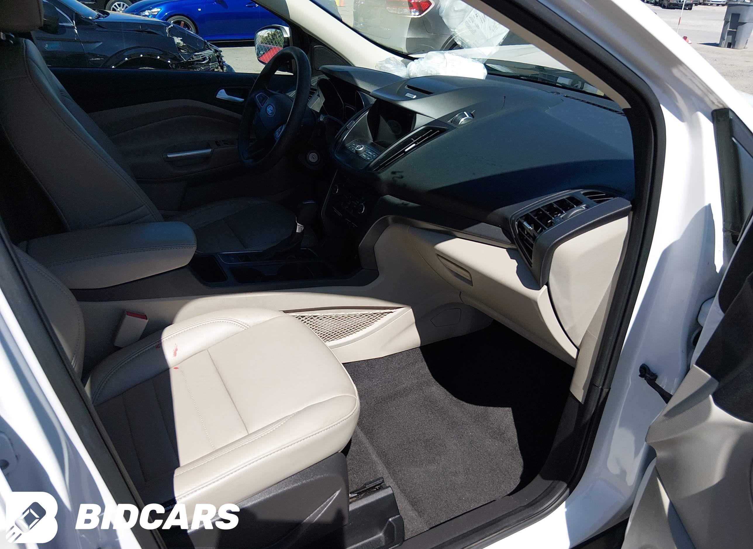 2017 Ford Escape, SE
