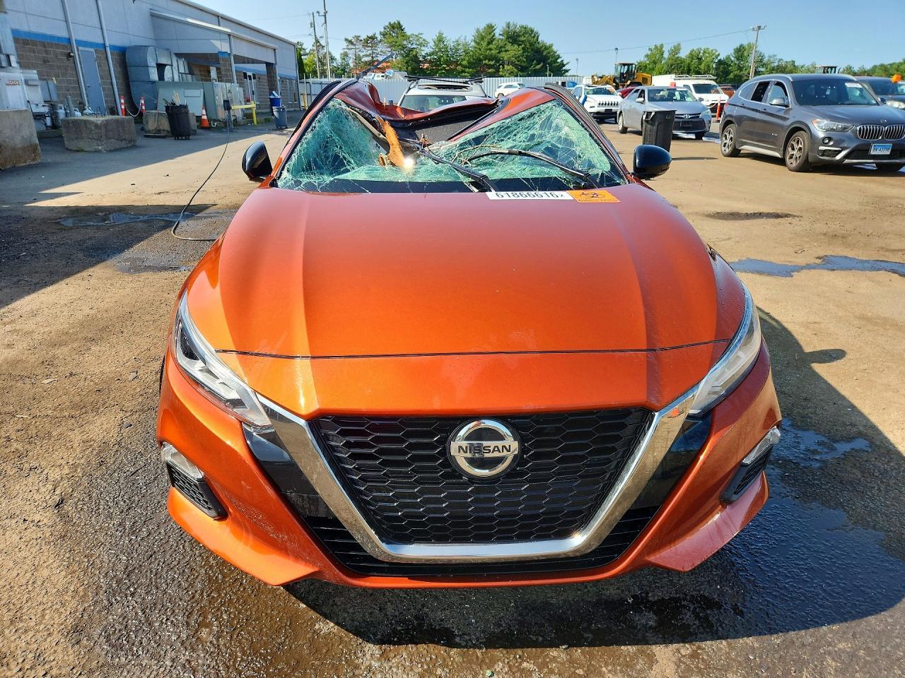 2019 Nissan Altima, SR