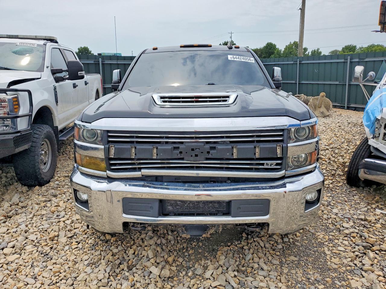 2018 Chevrolet Silverado, K35...