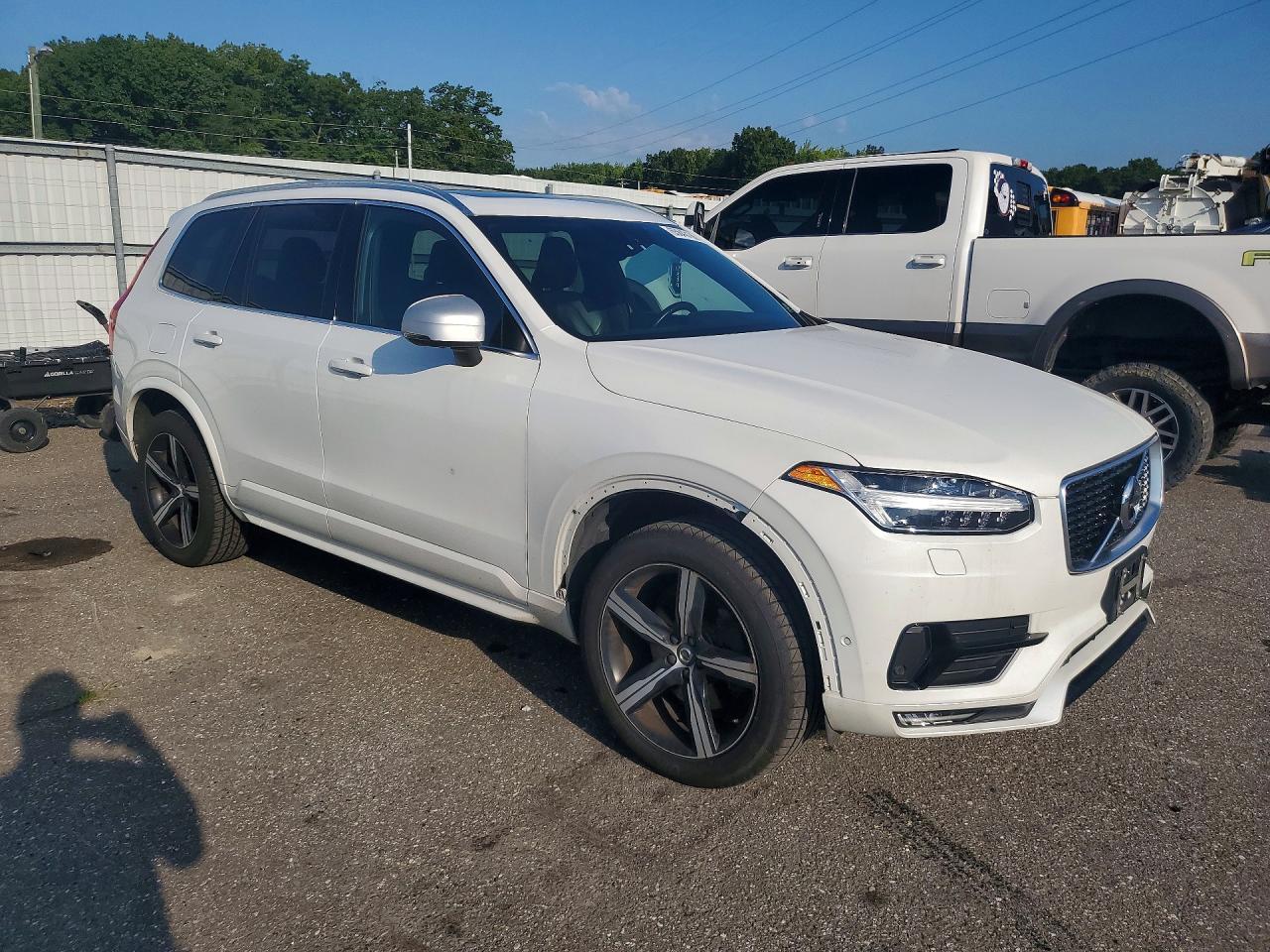 2016 Volvo XC90, T6