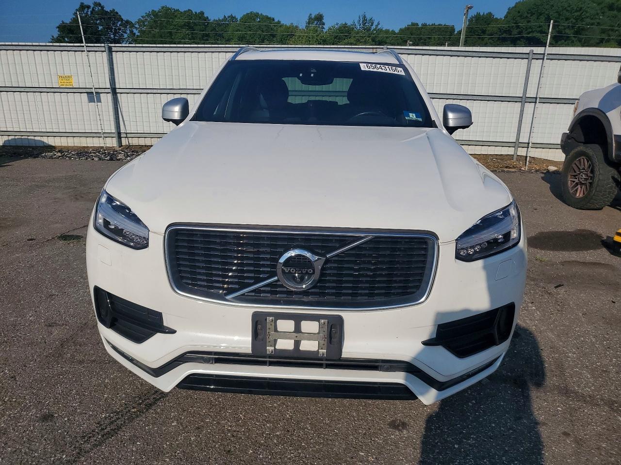 2016 Volvo XC90, T6