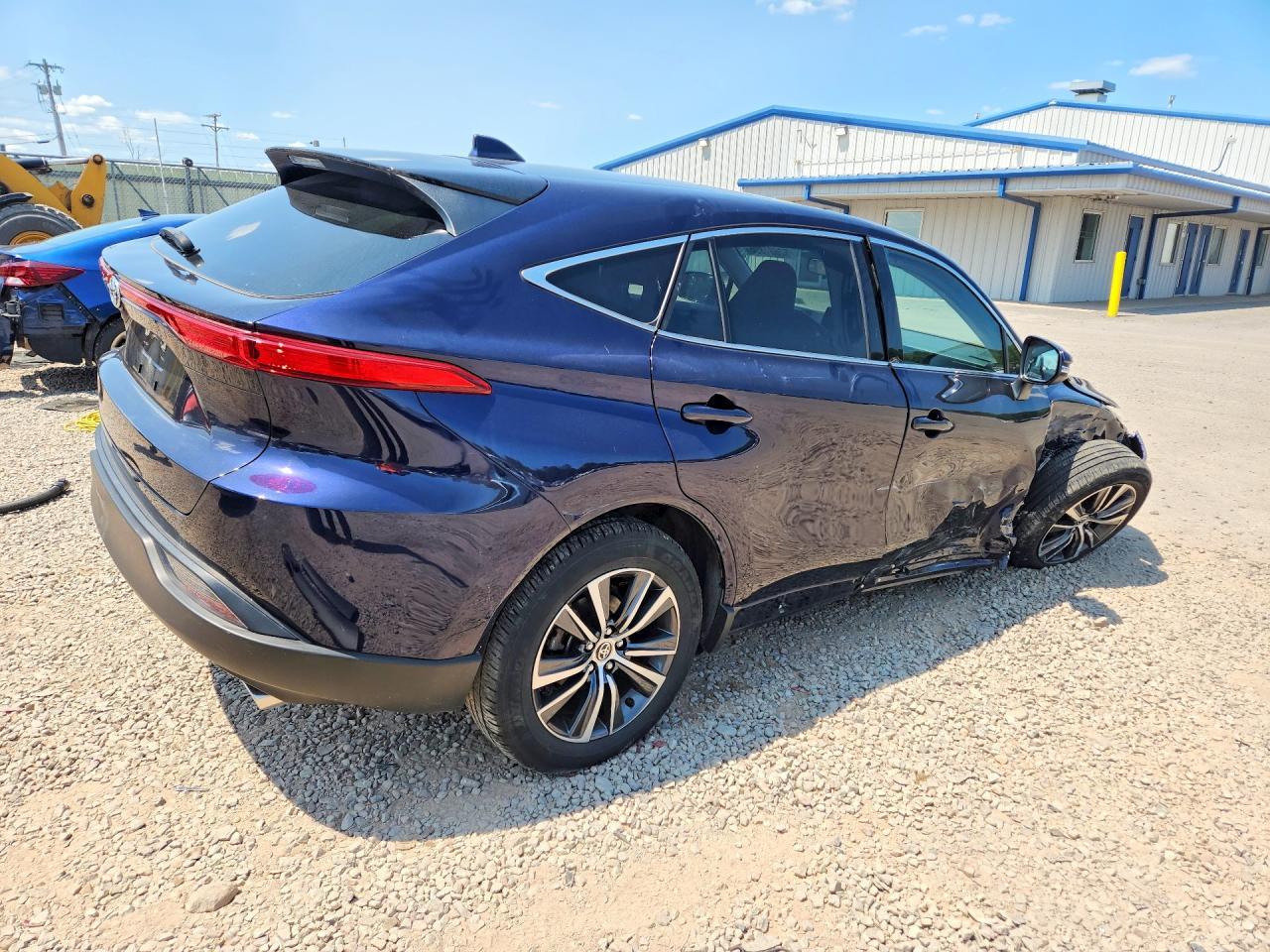 2023 Toyota Venza, LE