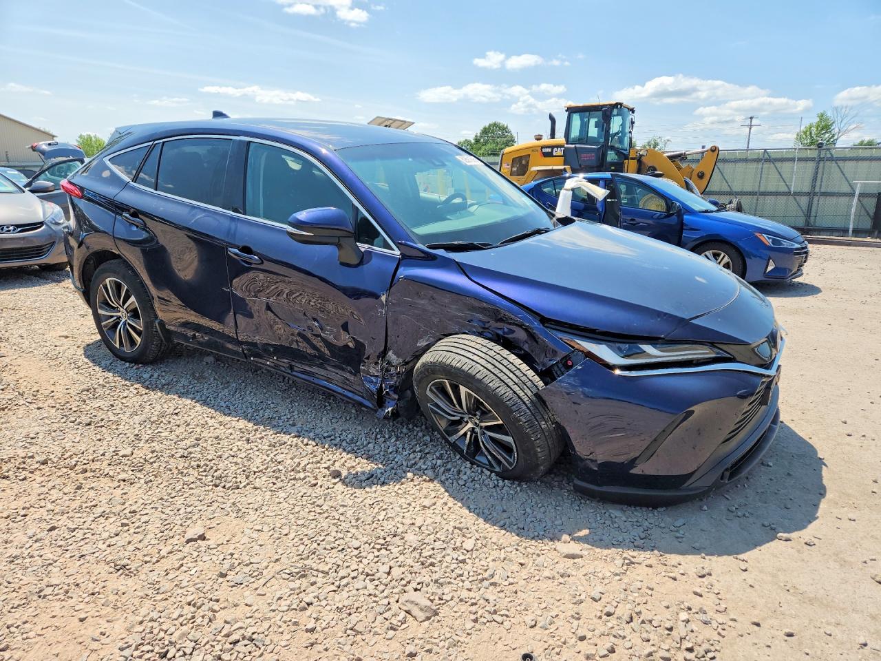 2023 Toyota Venza, LE