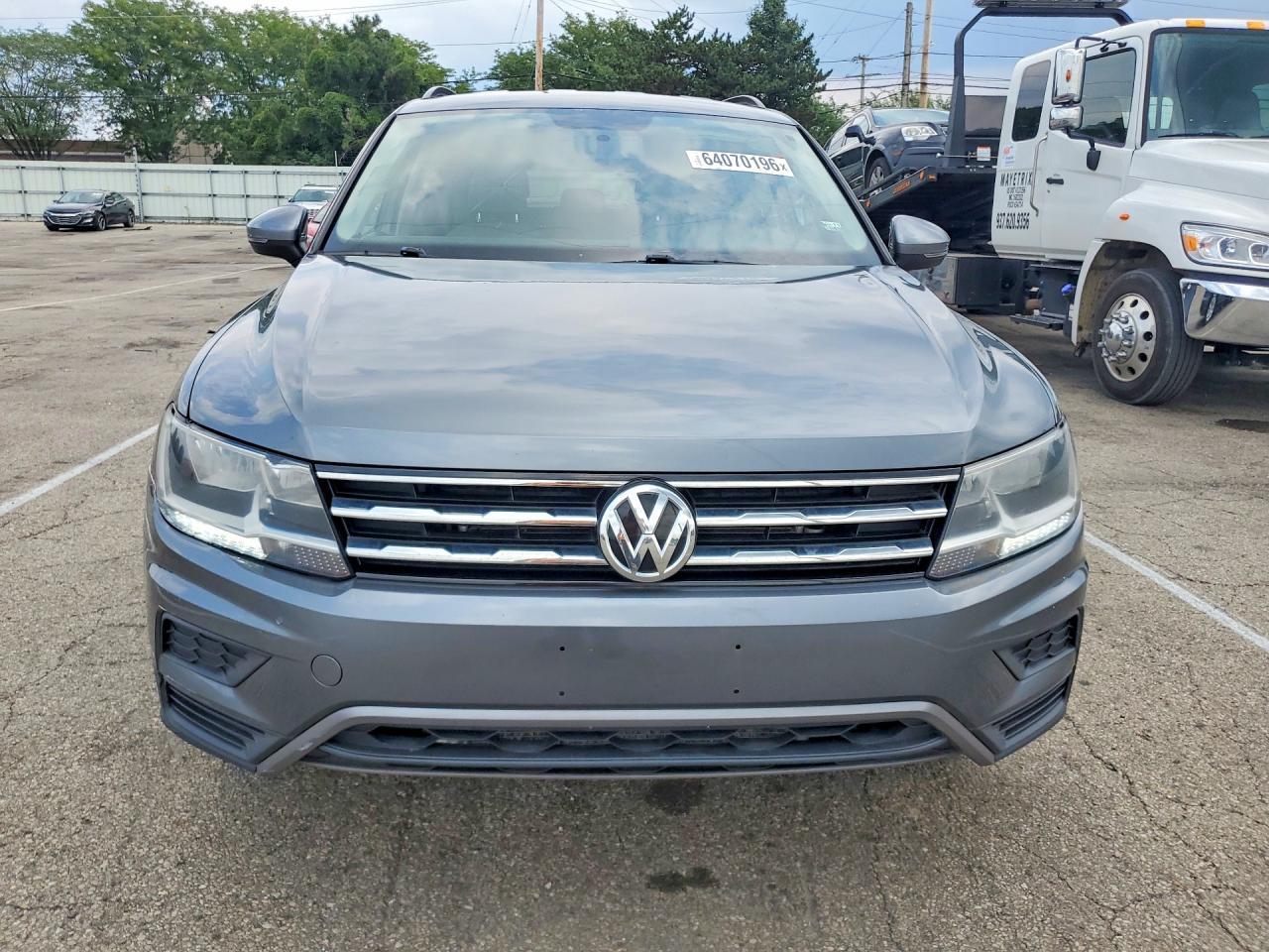 2018 Volkswagen Tiguan, S
