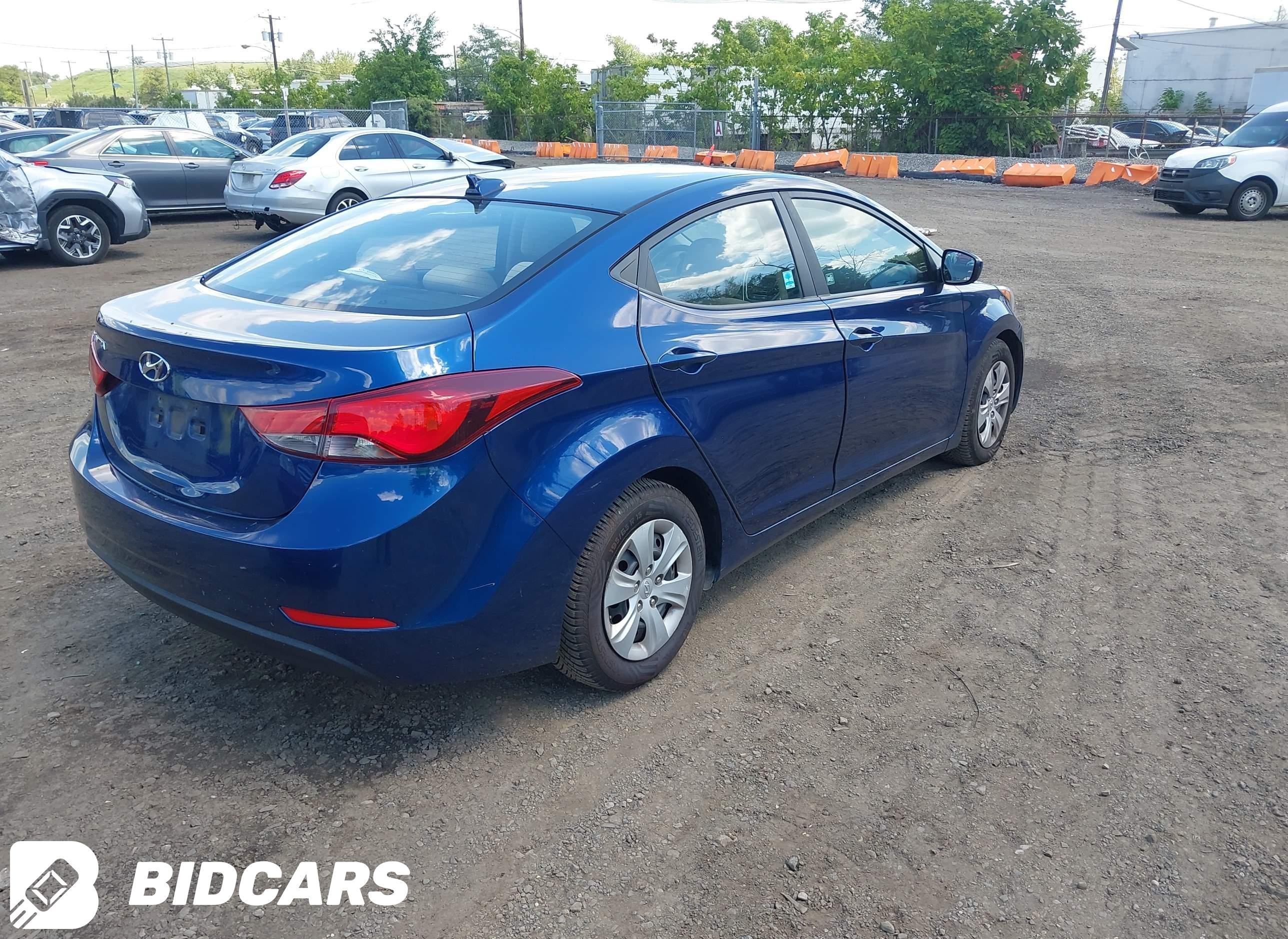 2016 Hyundai Elantra, SE
