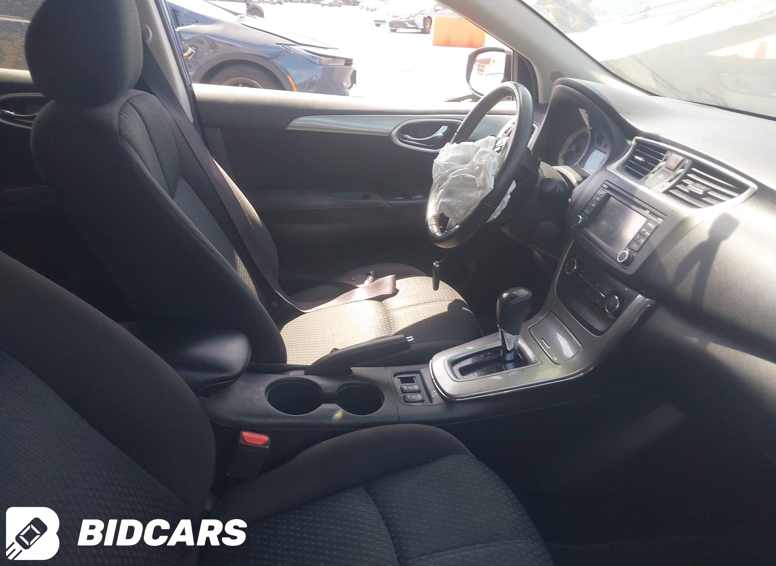 2015 Nissan Sentra, SR