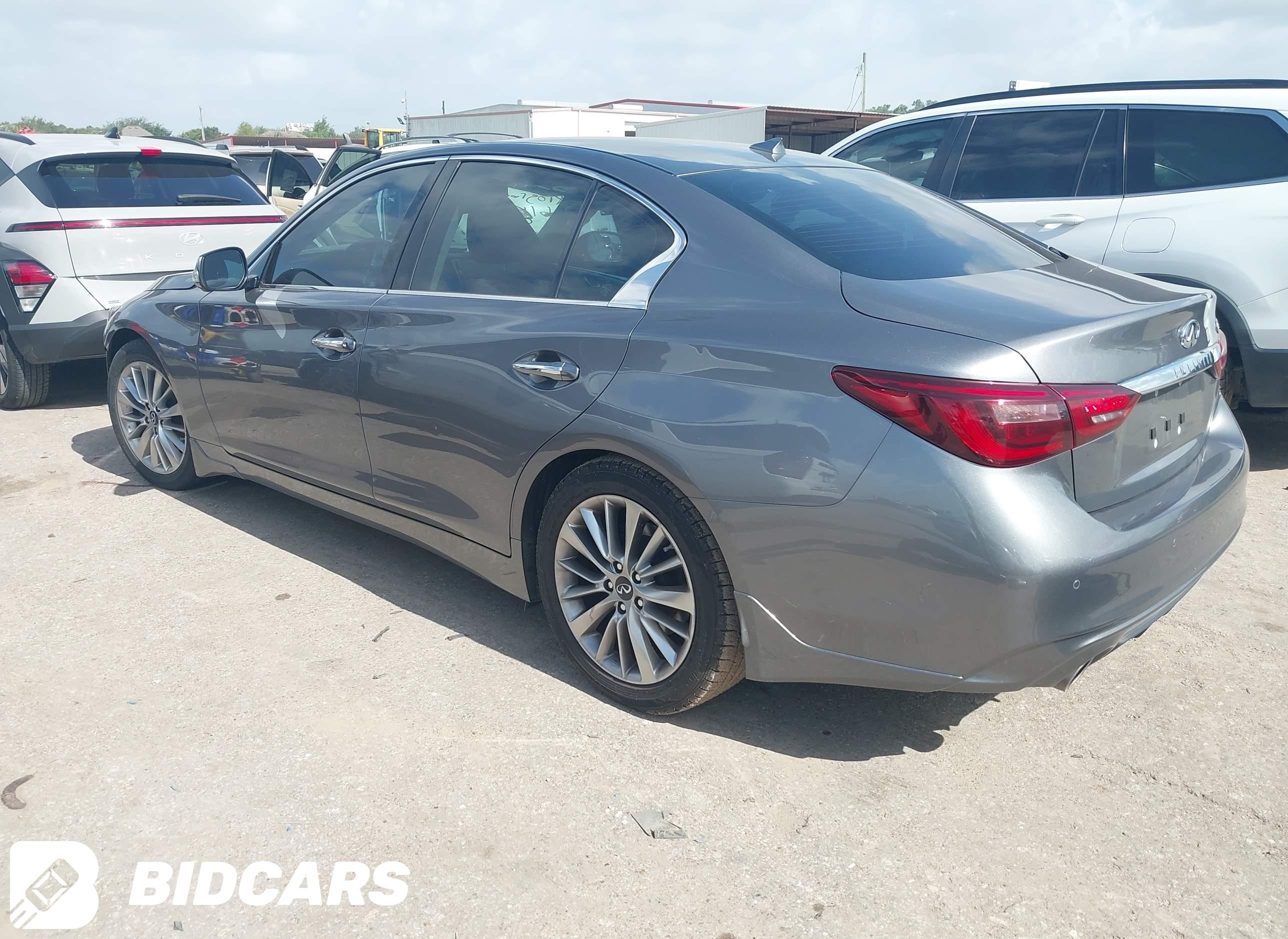 2021 Infiniti Q50, Luxe