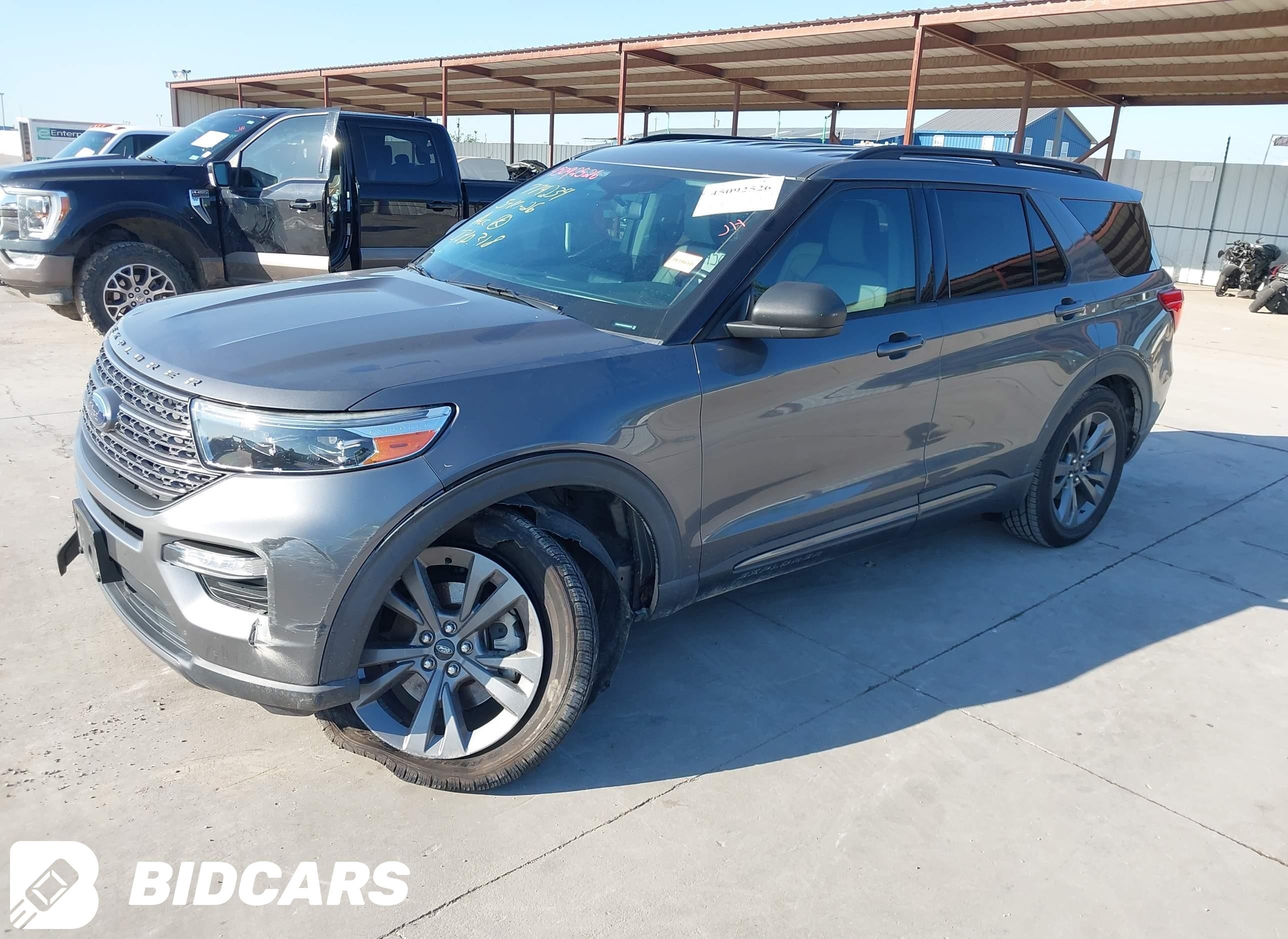 2021 Ford Explorer, Xlt
