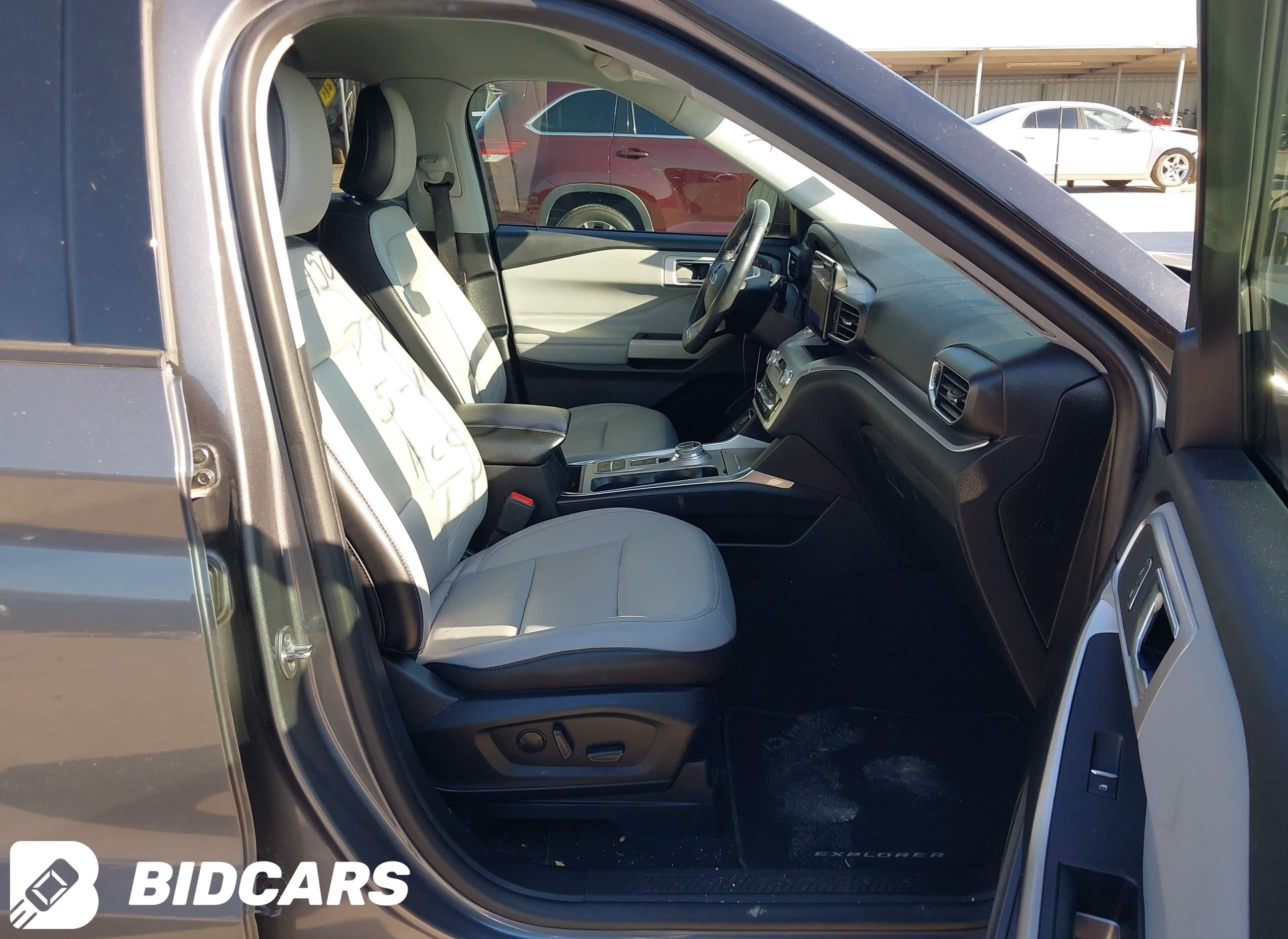 2021 Ford Explorer, Xlt