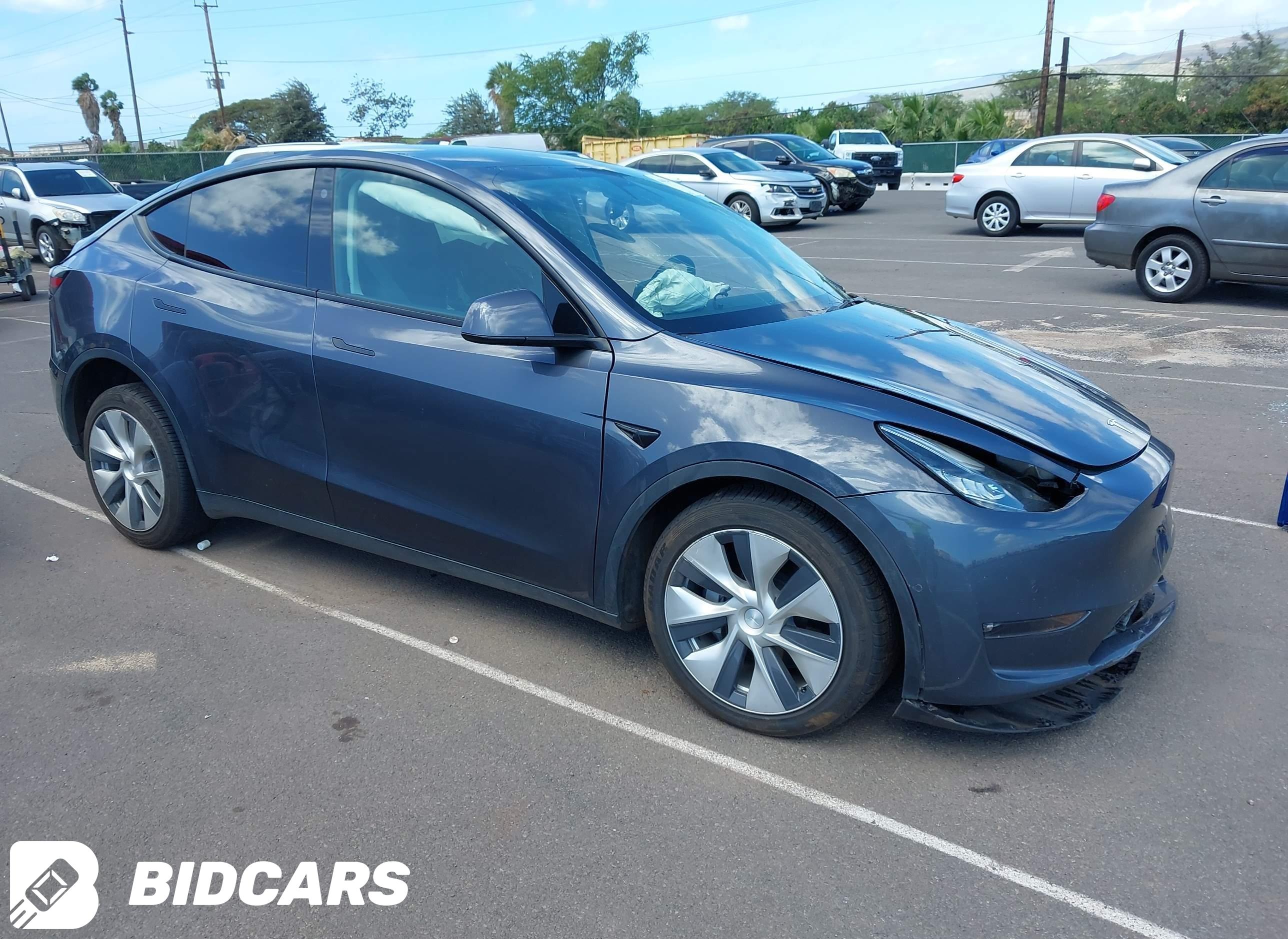 2022 Tesla Model Y, Long Rang...