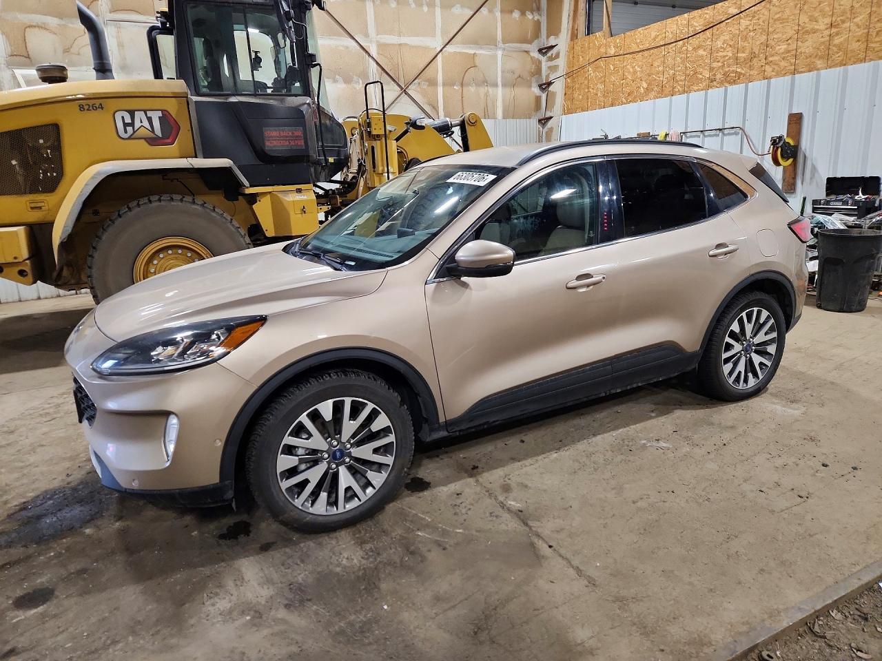 2020 Ford Escape, Titanium