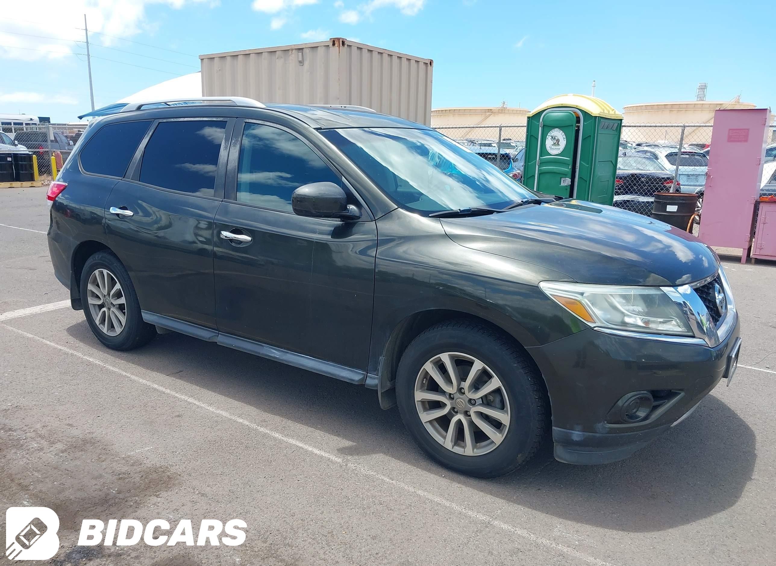 2015 Nissan Pathfinder, S
