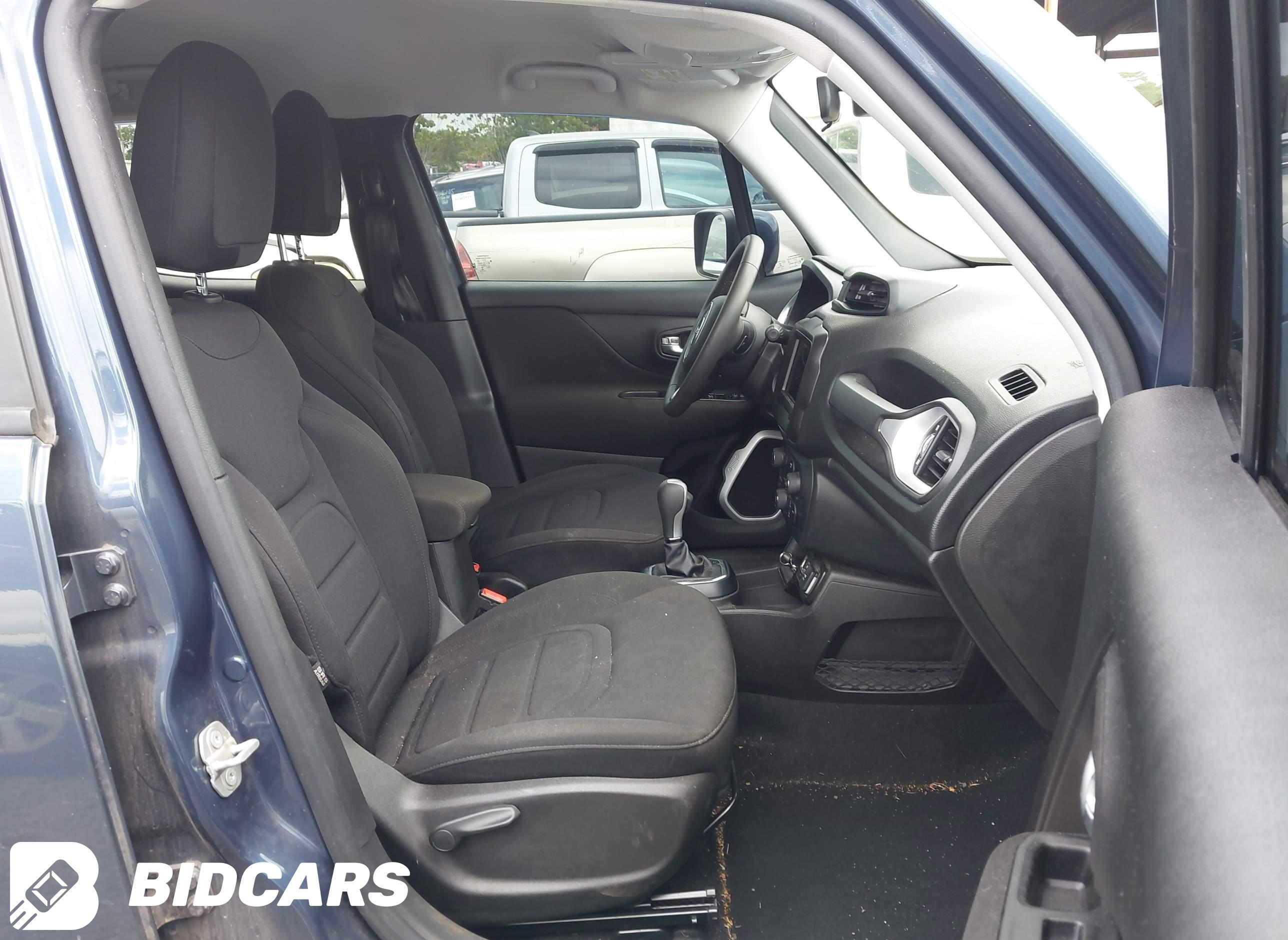 2021 Jeep Renegade, Latitude Fwd
