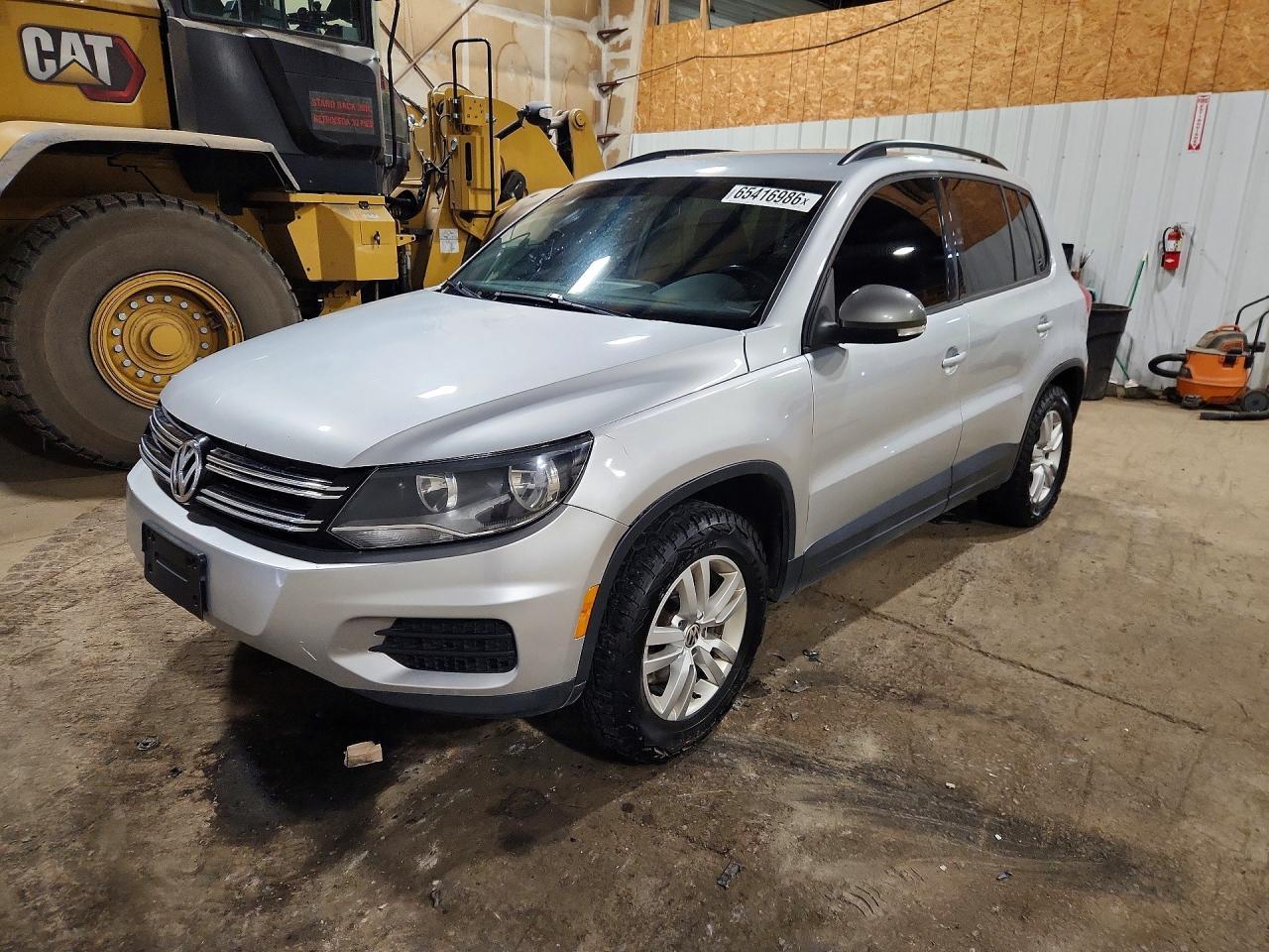 2015 Volkswagen Tiguan, S