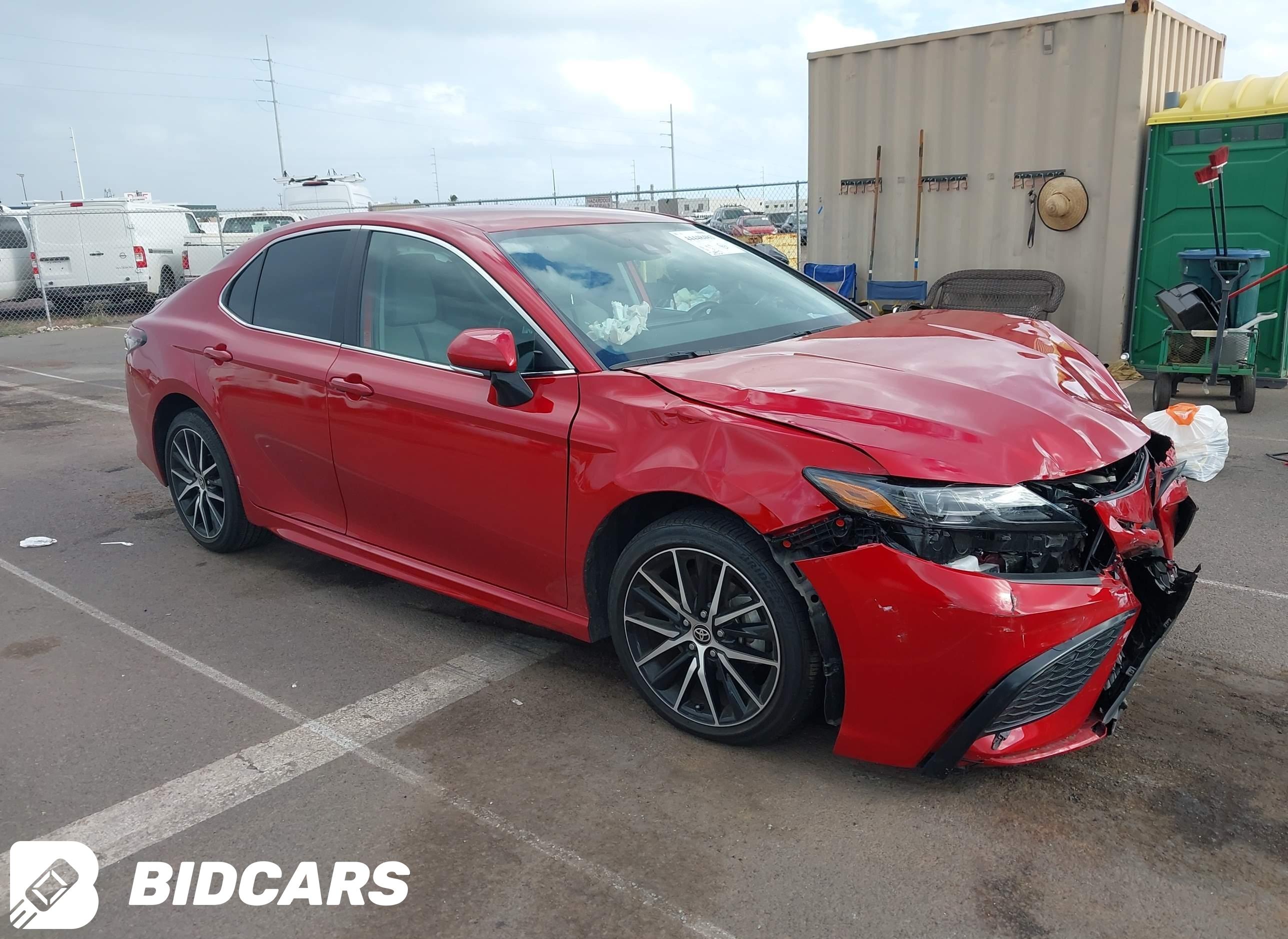 2024 Toyota Camry, SE