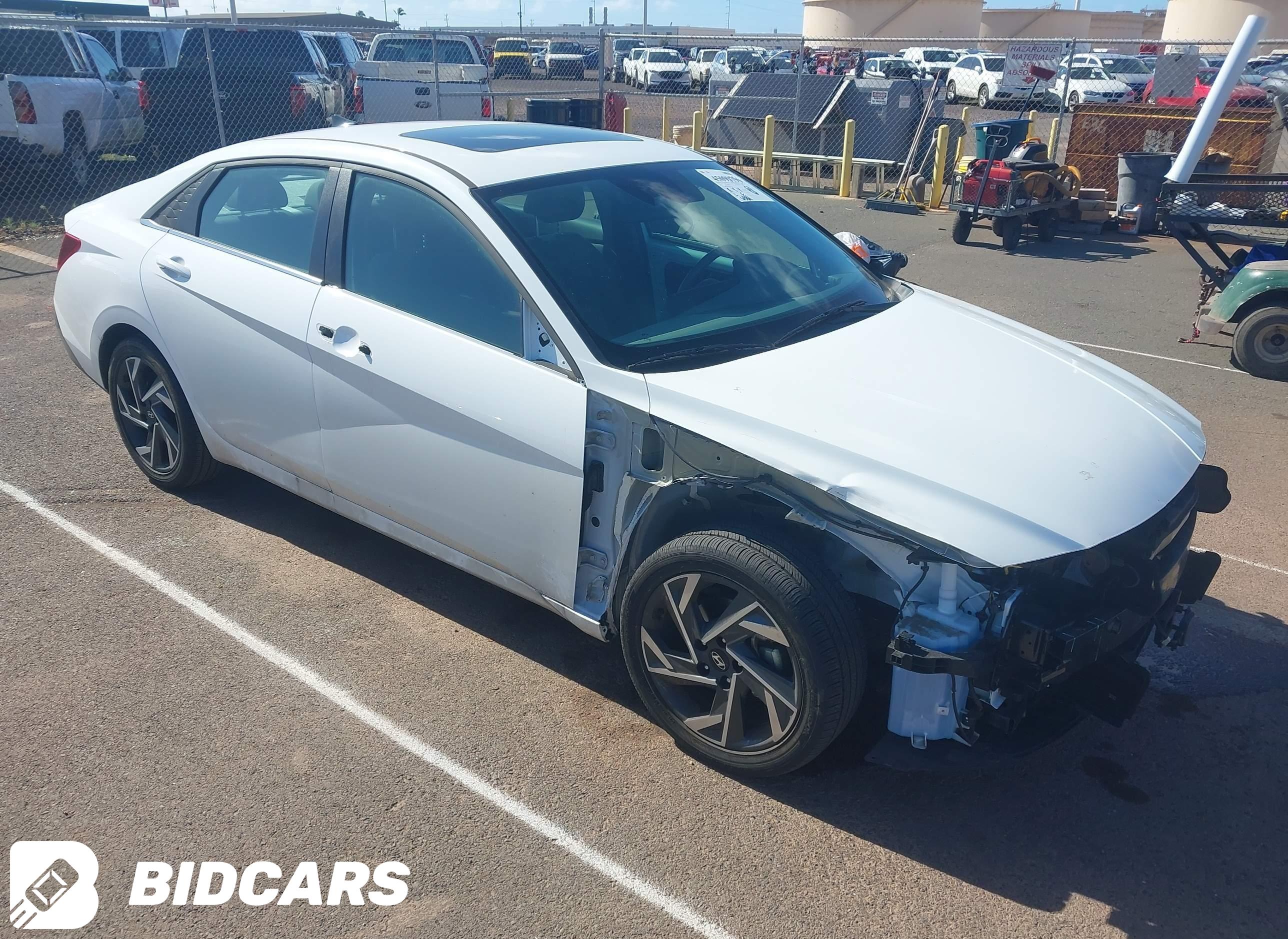 2025 Hyundai Elantra, Sel Con...