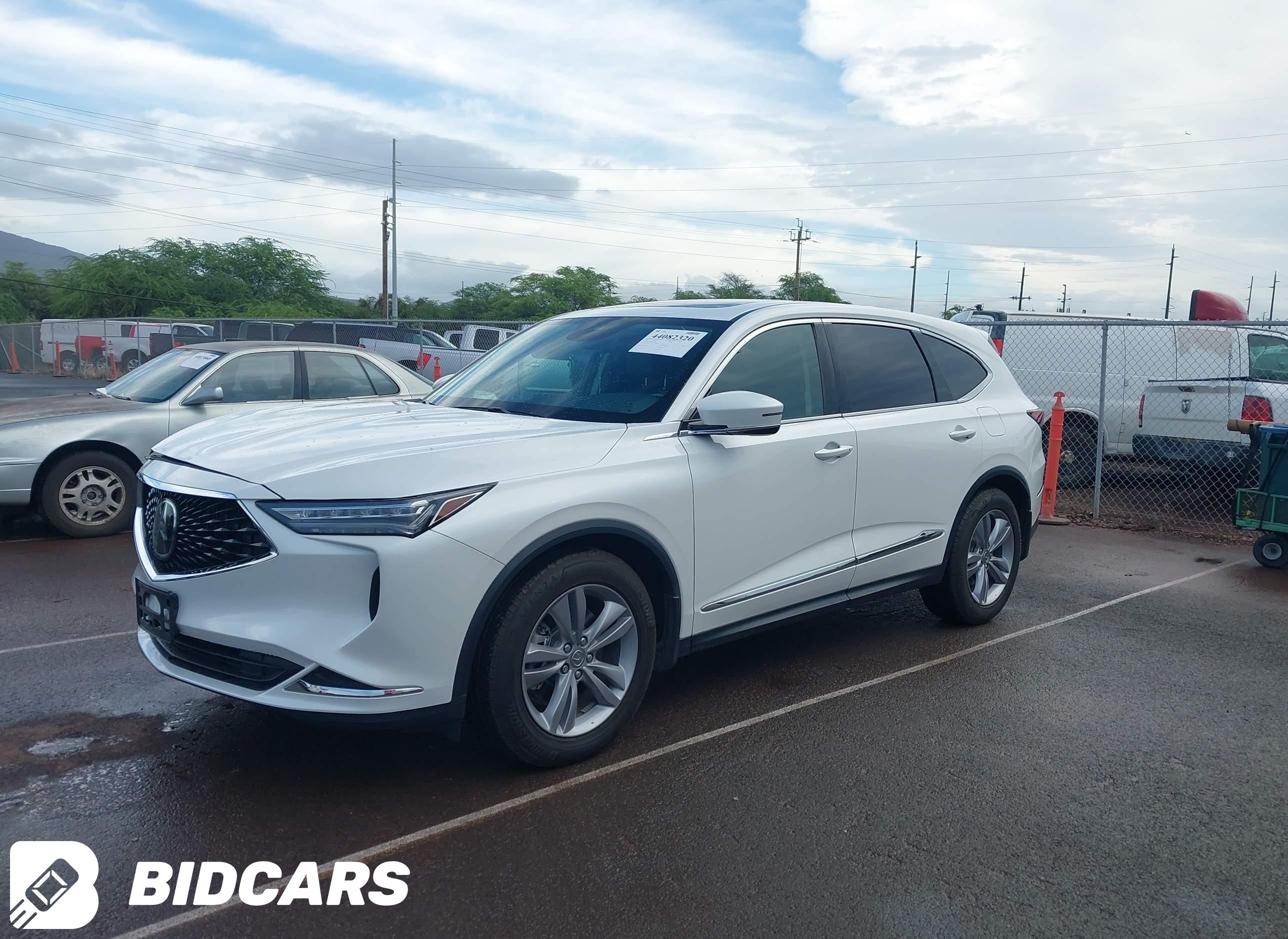 2023 Acura MDX, Standard