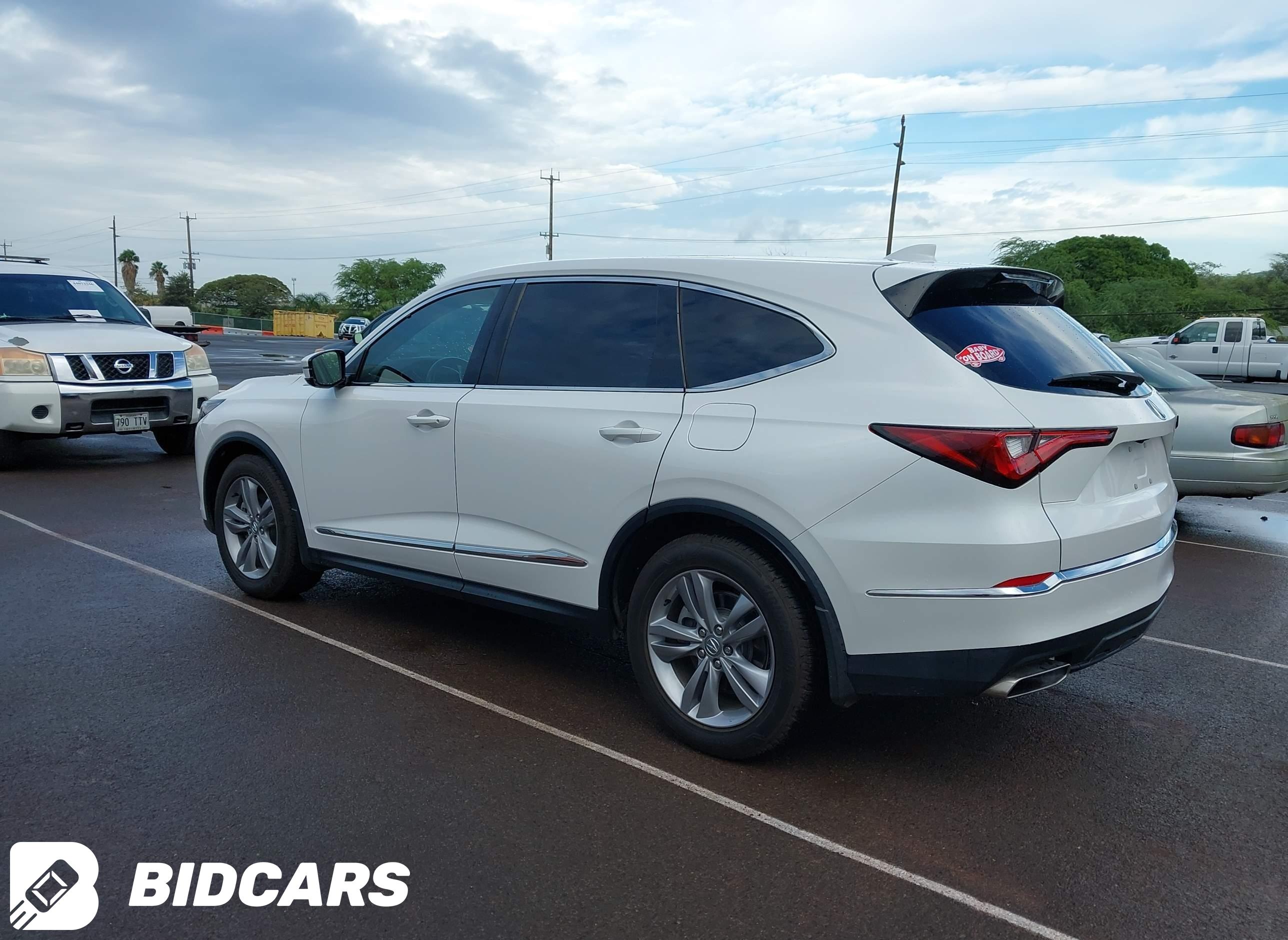 2023 Acura MDX, Standard