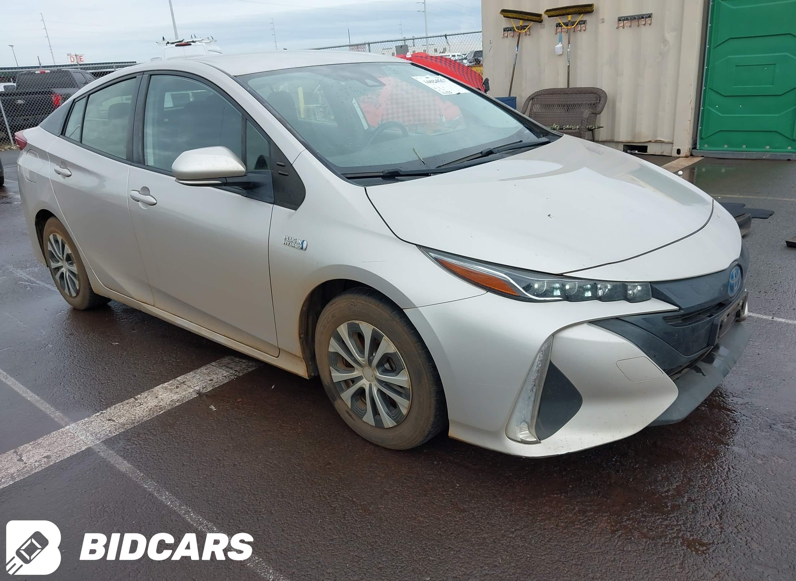 2022 Toyota Prius, Prime LE