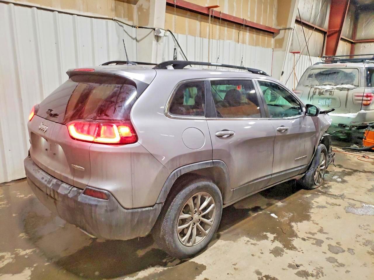 2022 Jeep Cherokee, Latitude Lux