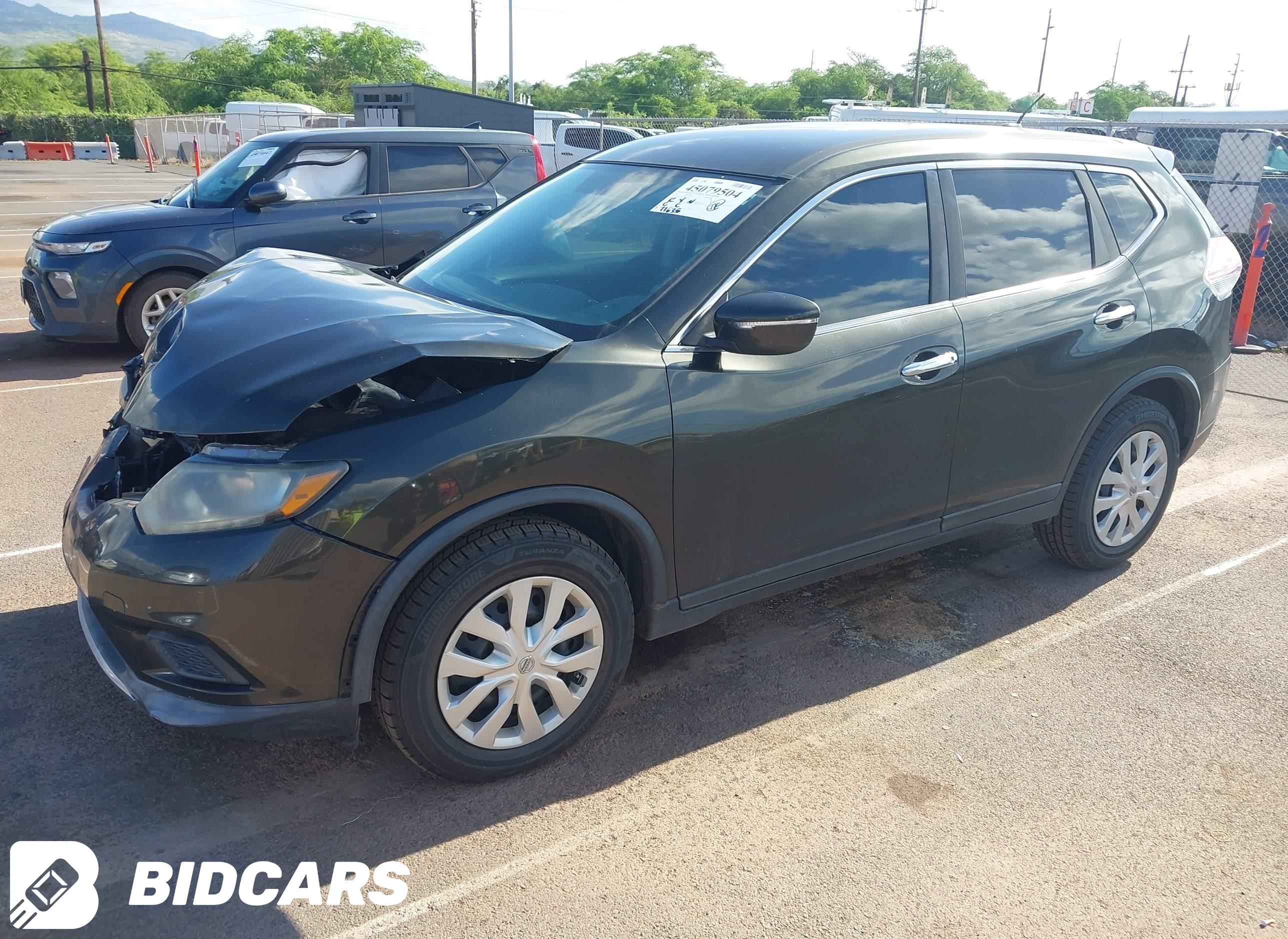 2015 Nissan Rogue, S