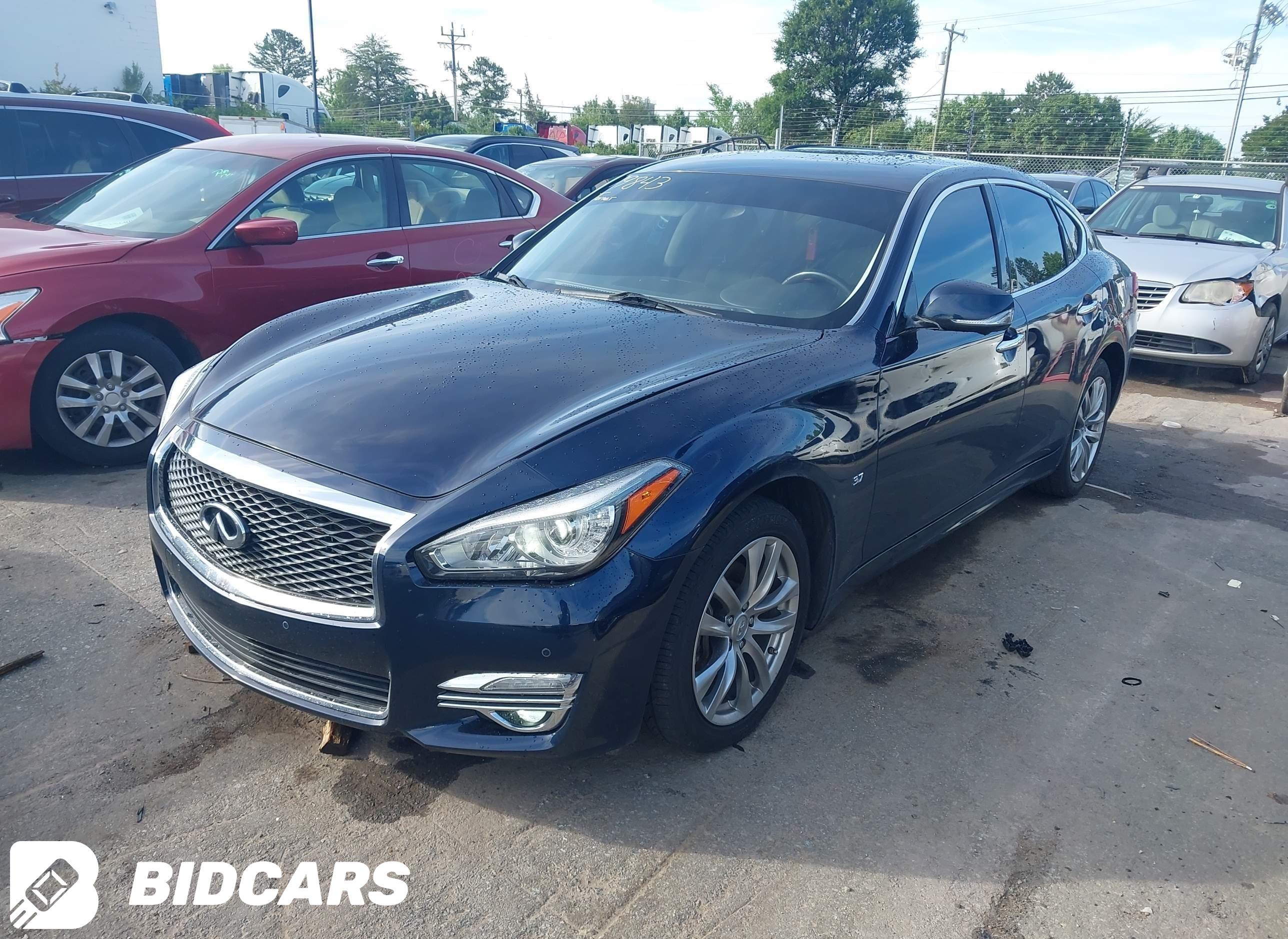 2018 Infiniti Q70, 3.7 Luxe