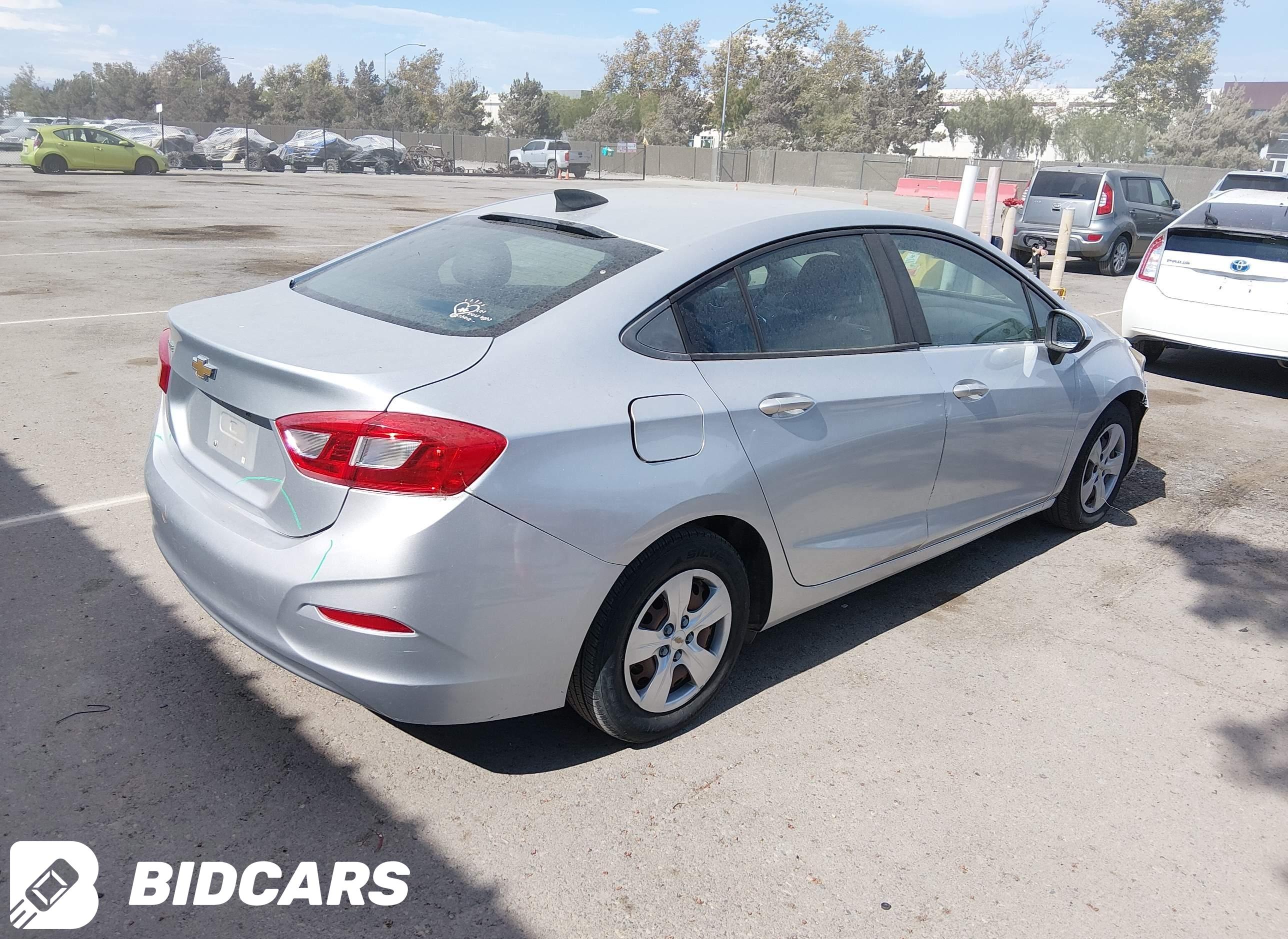 2017 Chevrolet Cruze, Ls Auto
