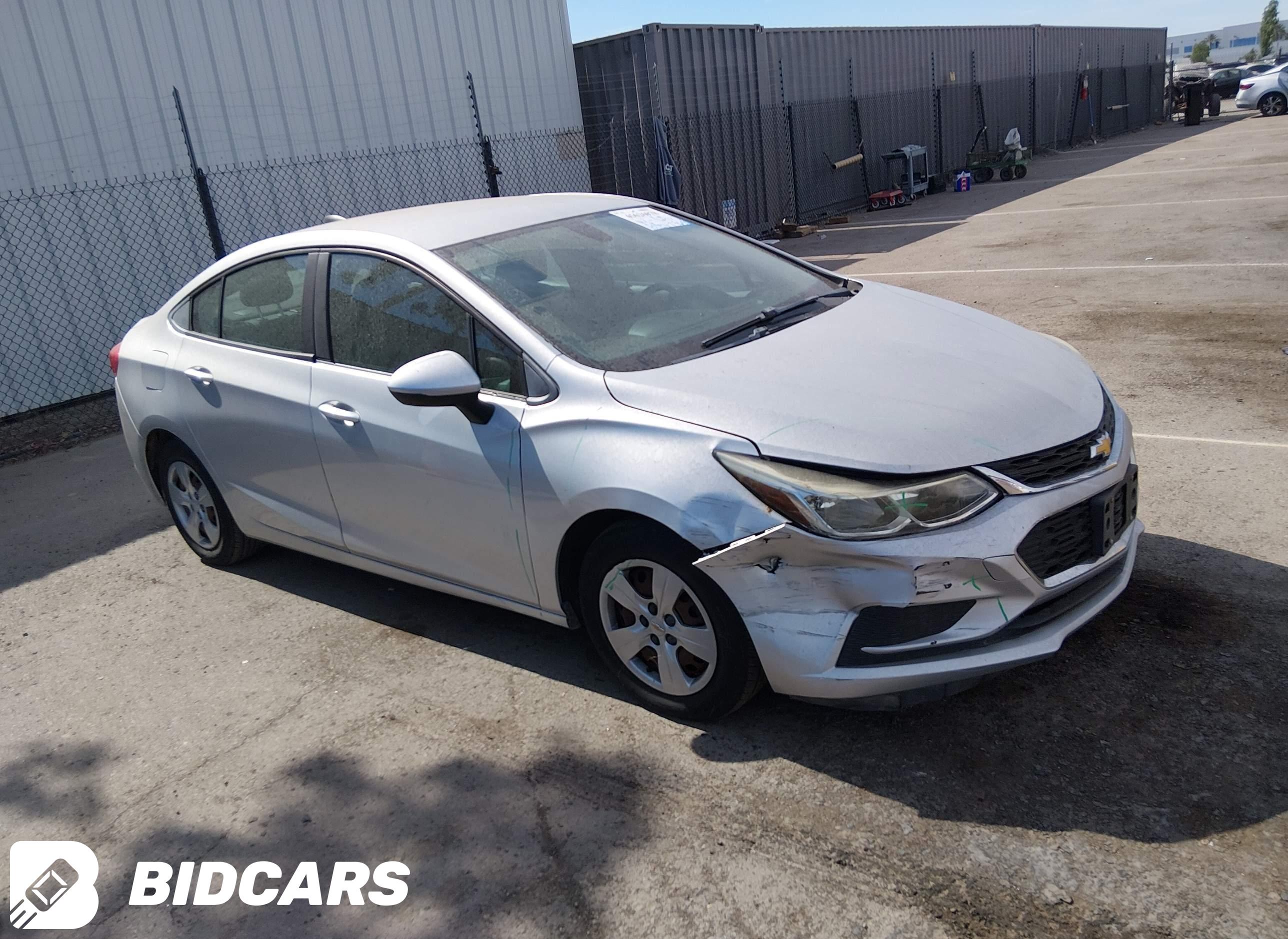 2017 Chevrolet Cruze, Ls Auto