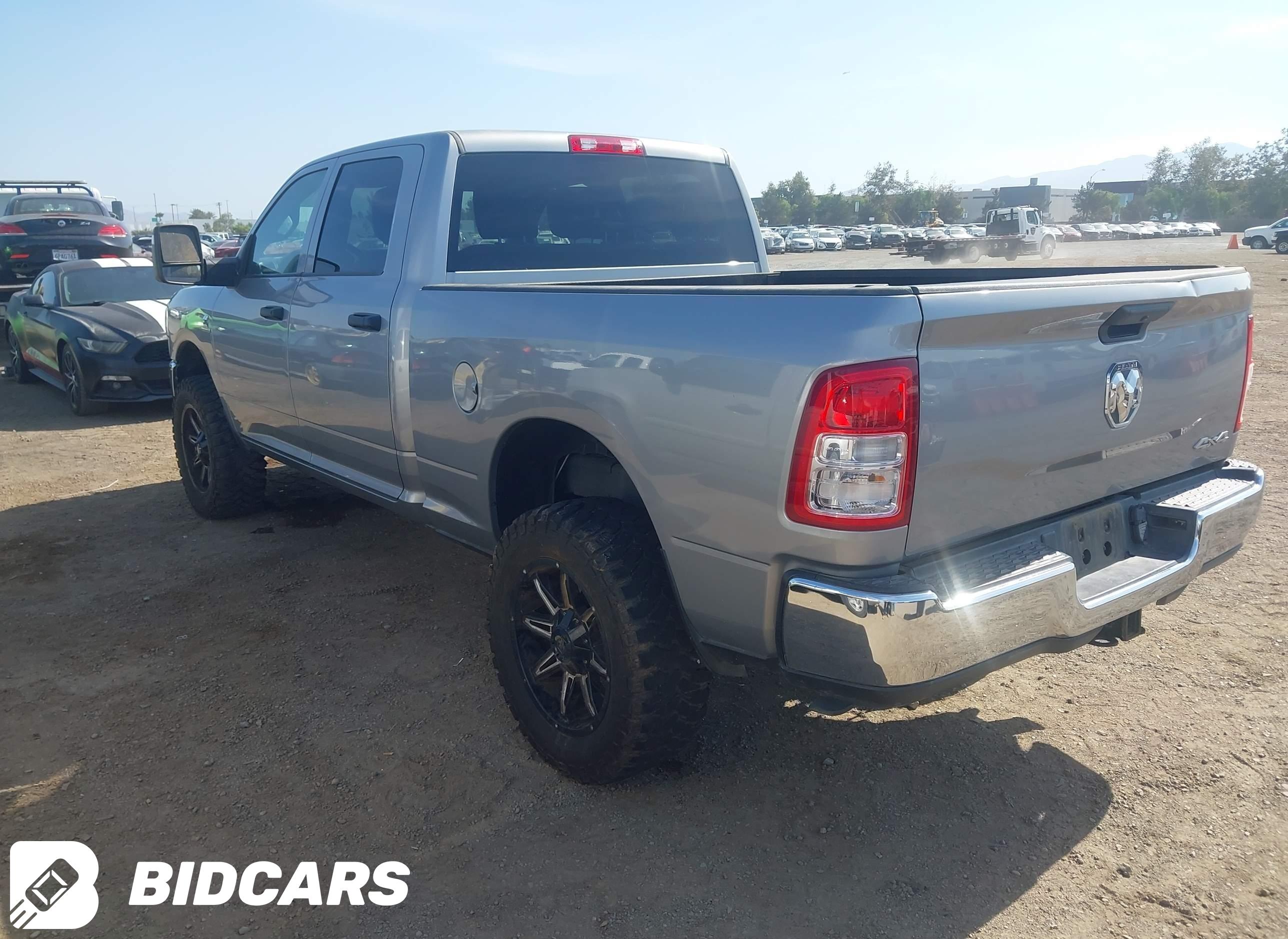 2024 RAM 2500, Tradesman  4X4...