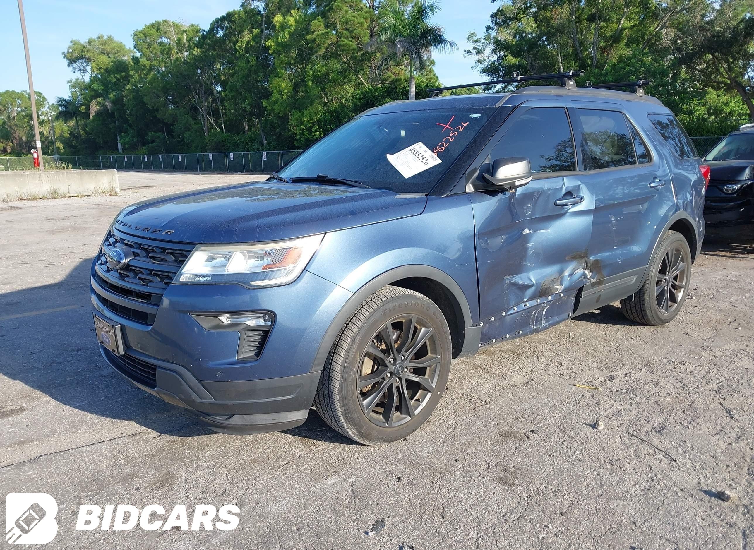2018 Ford Explorer, Xlt