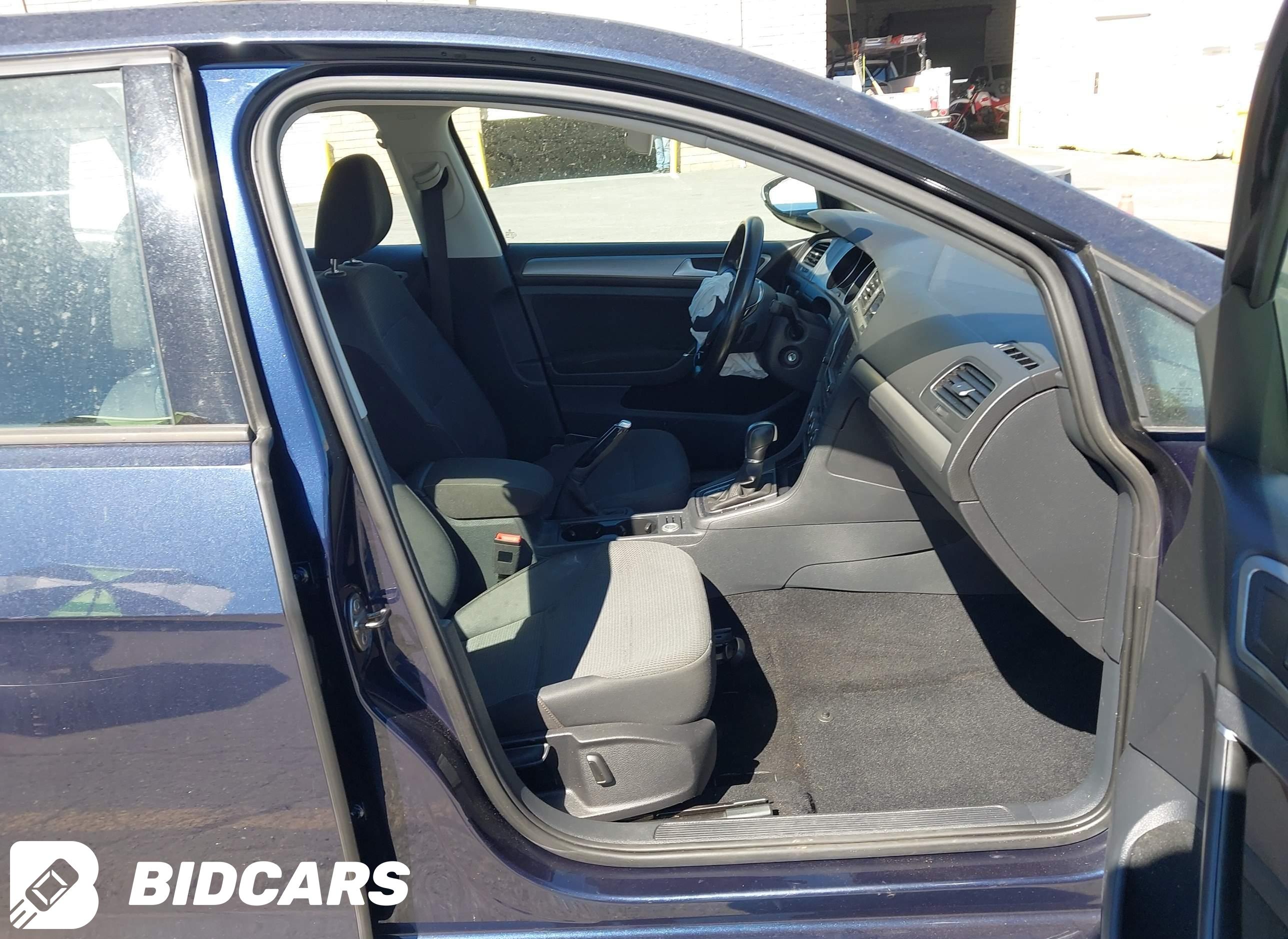 2016 Volkswagen Golf, Tsi S 4...