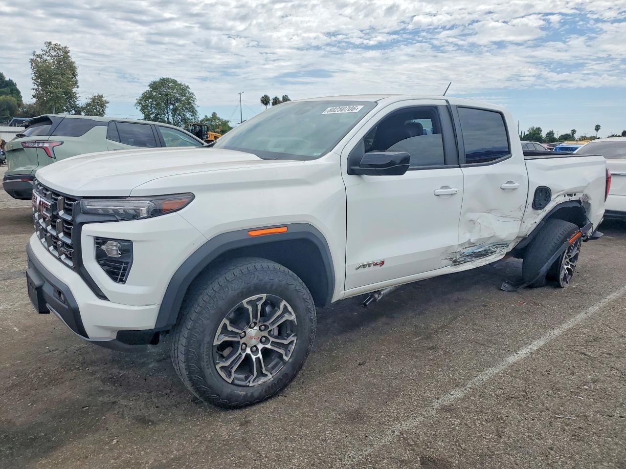 2025 GMC Canyon, AT4