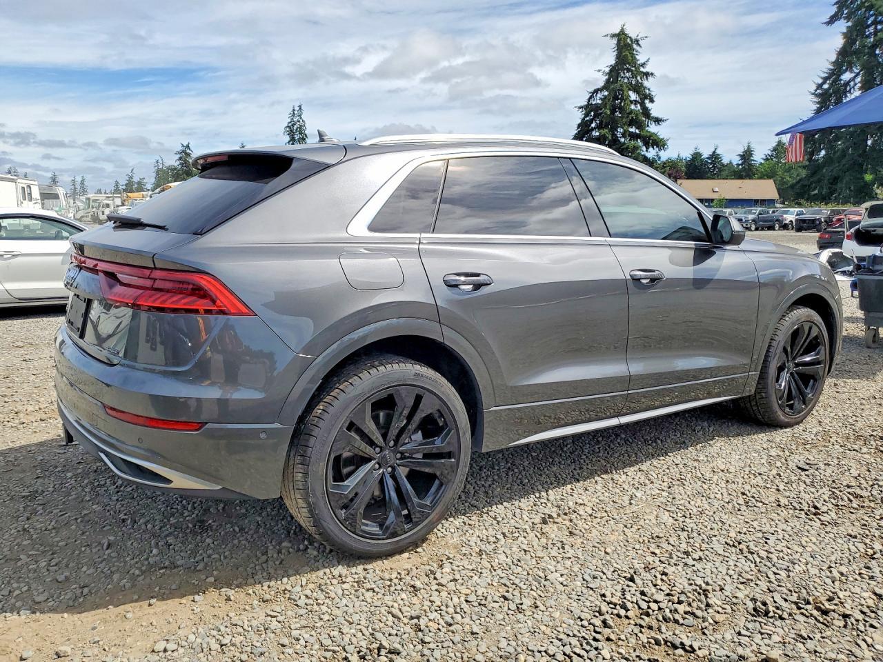 2019 Audi Q8, Prestige