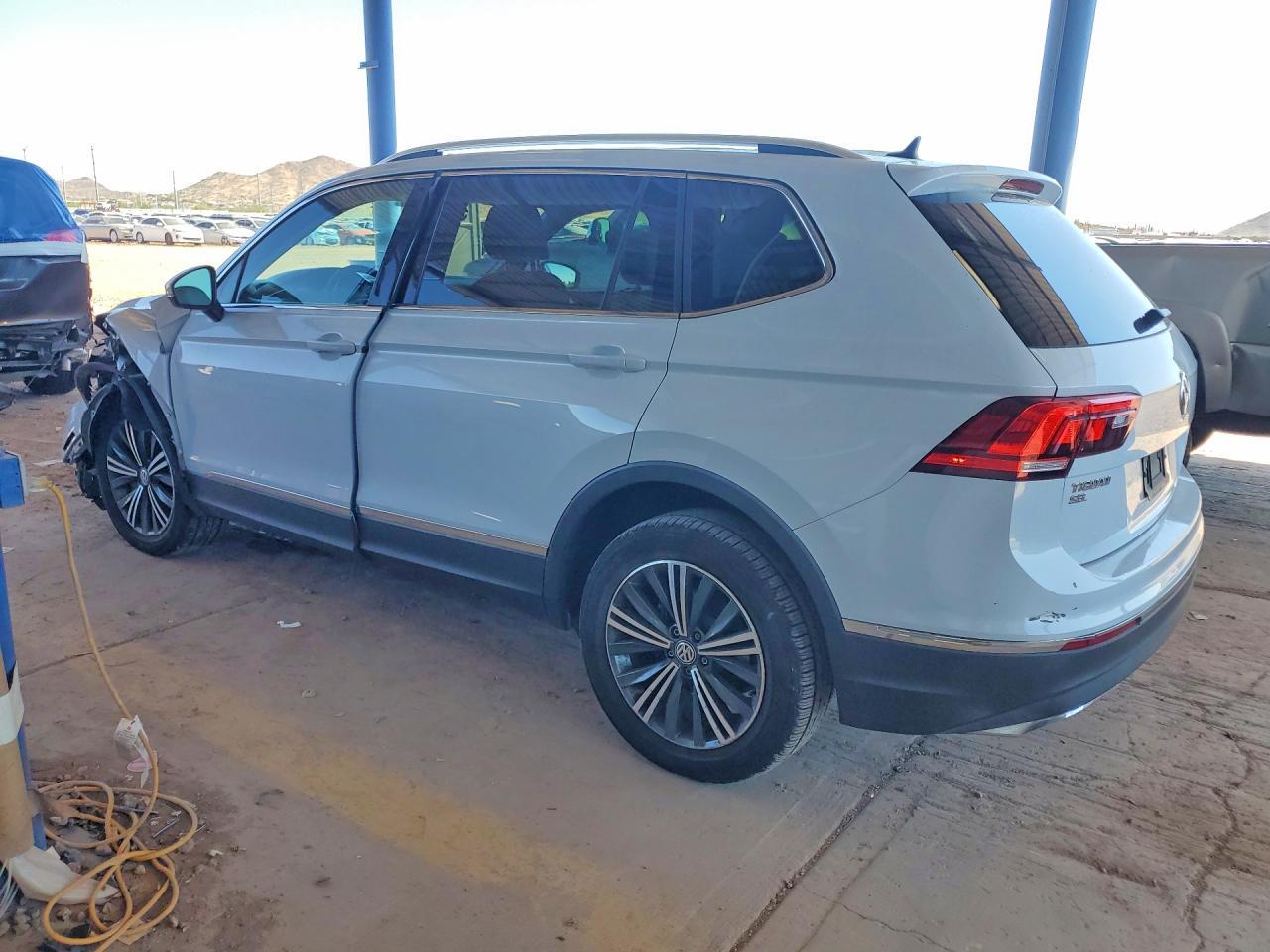 2018 Volkswagen Tiguan, SE