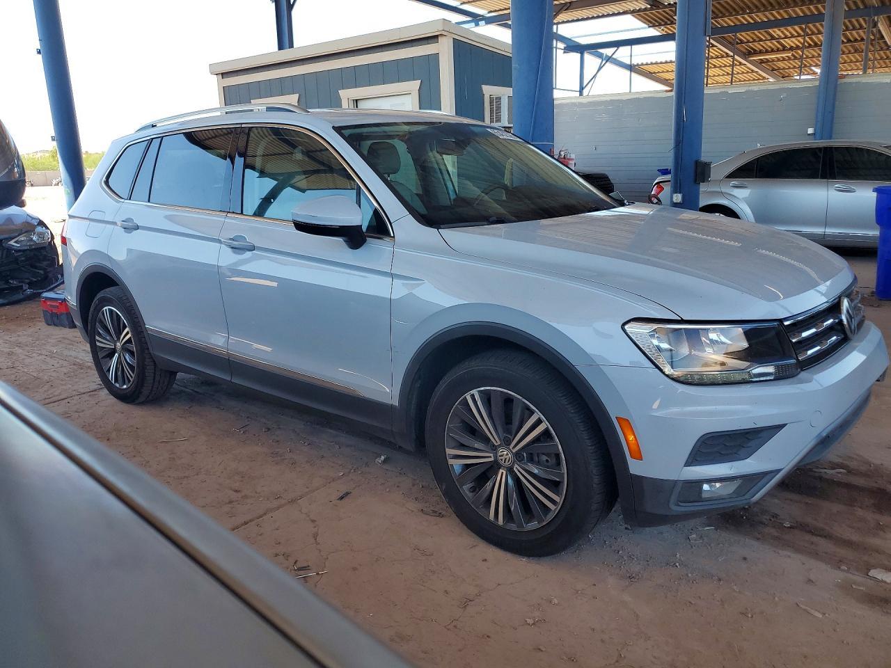2018 Volkswagen Tiguan, SE