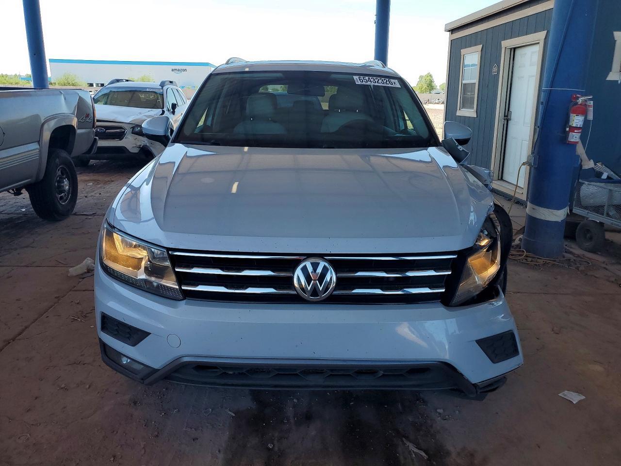 2018 Volkswagen Tiguan, SE