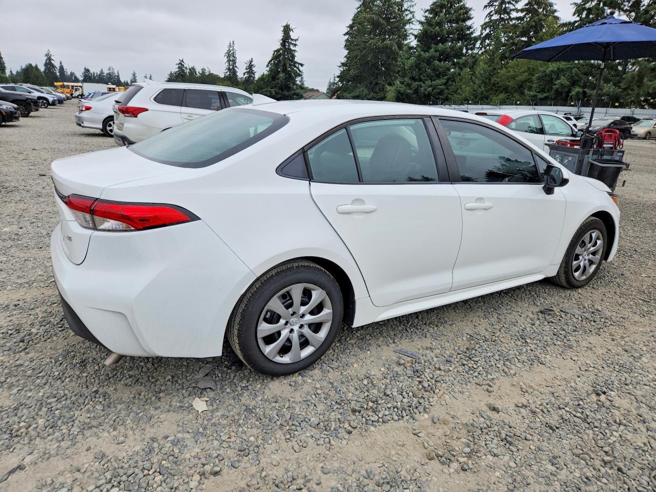 2025 Toyota Corolla, LE