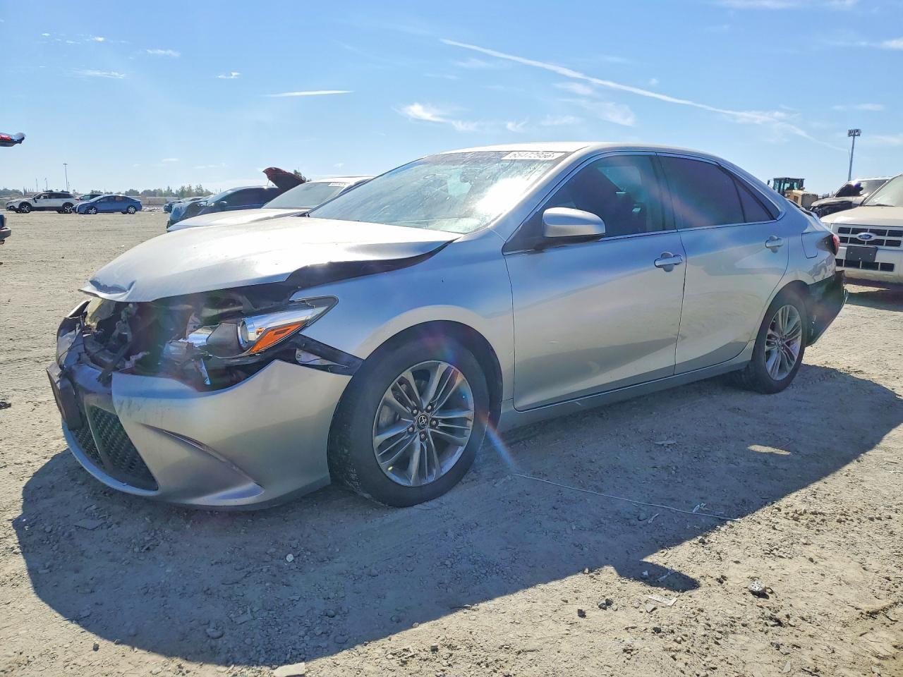 2016 Toyota Camry, SE