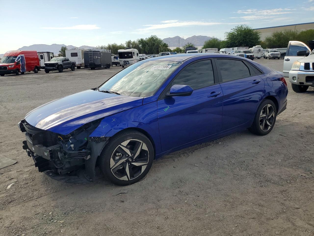2023 Hyundai Elantra, Sel