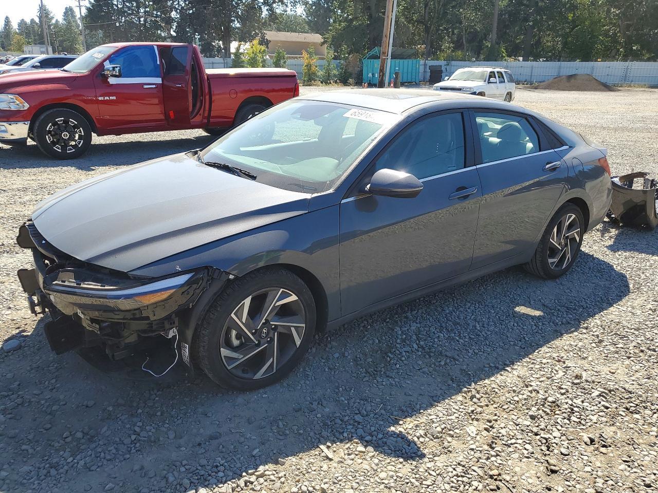2024 Hyundai Elantra, Limited
