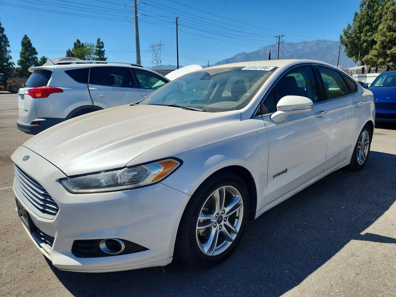 2016 Ford Fusion, Titanium Hev
