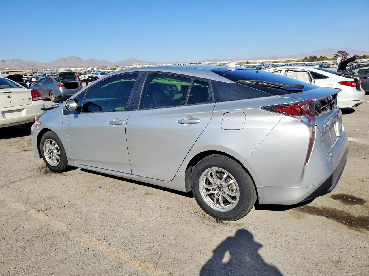 2016 Toyota Prius, Three