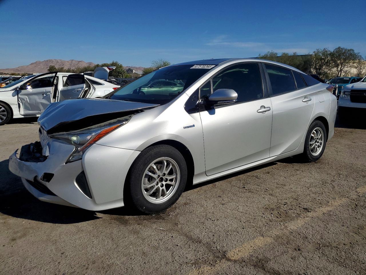 2016 Toyota Prius, Three